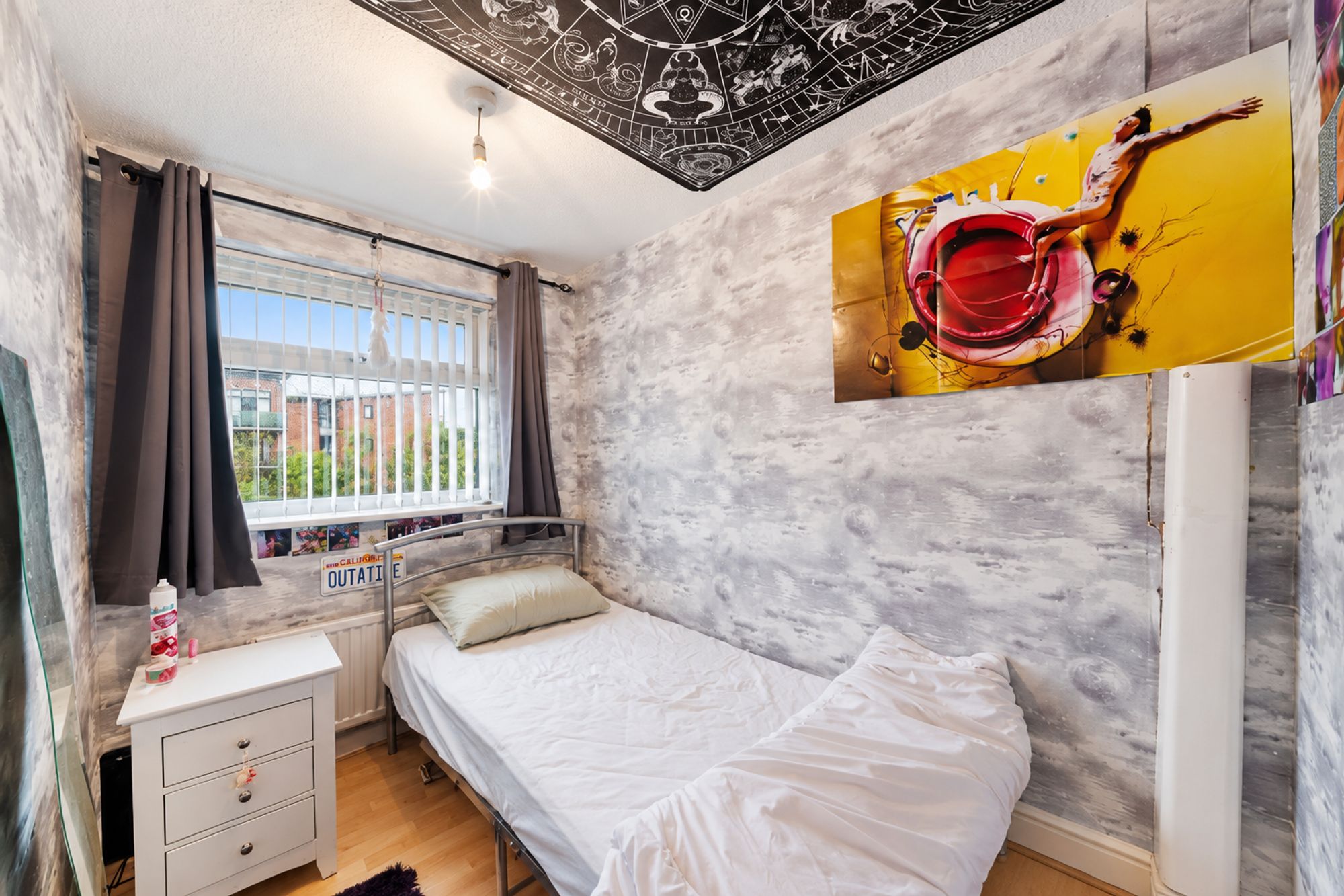 Case Grove, Prescot, L35