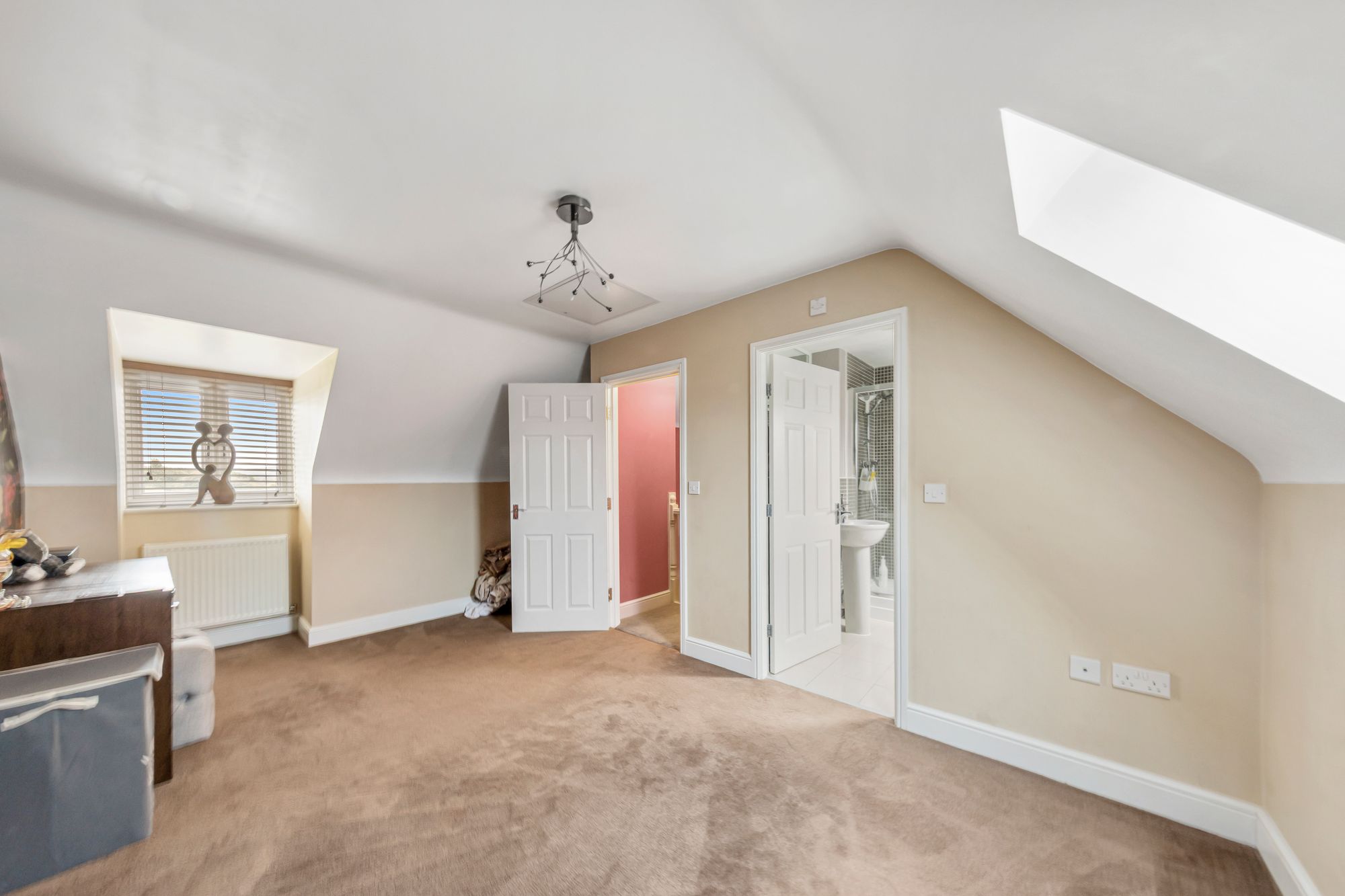 Honeysuckle Avenue, Warrington, WA5