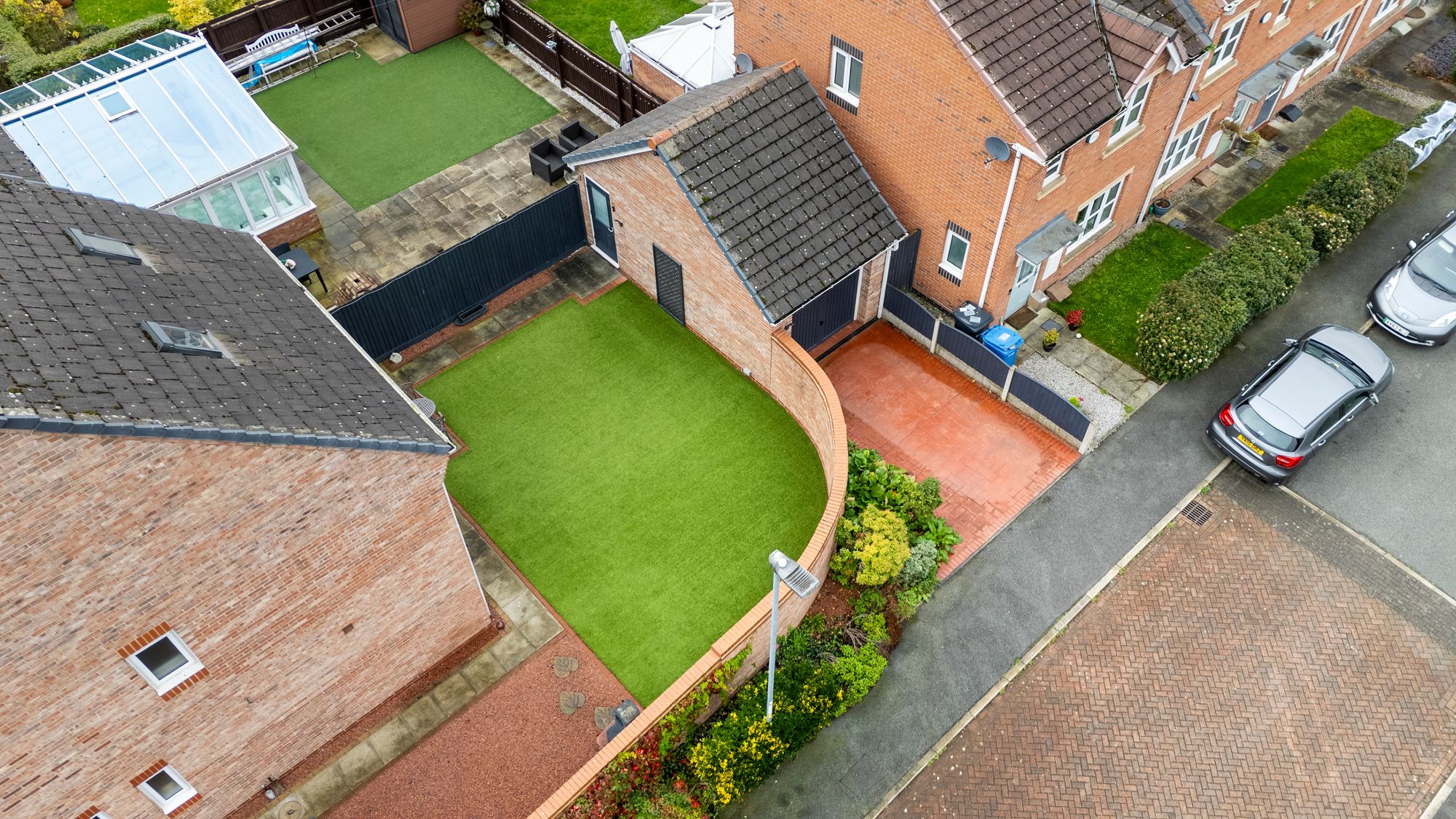 Honeysuckle Avenue, Warrington, WA5