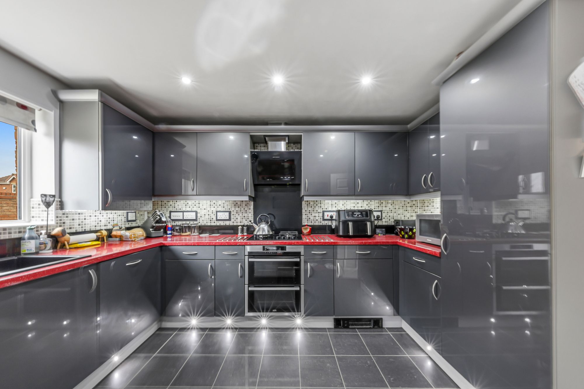Honeysuckle Avenue, Warrington, WA5