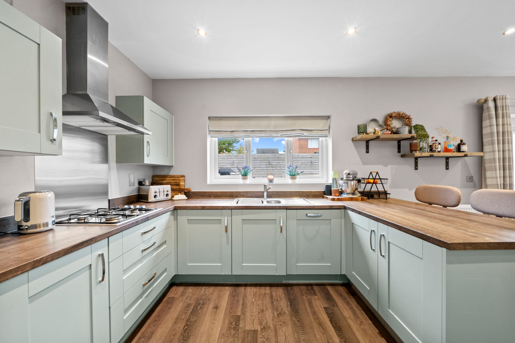 Emelia Drive, Prescot, L34