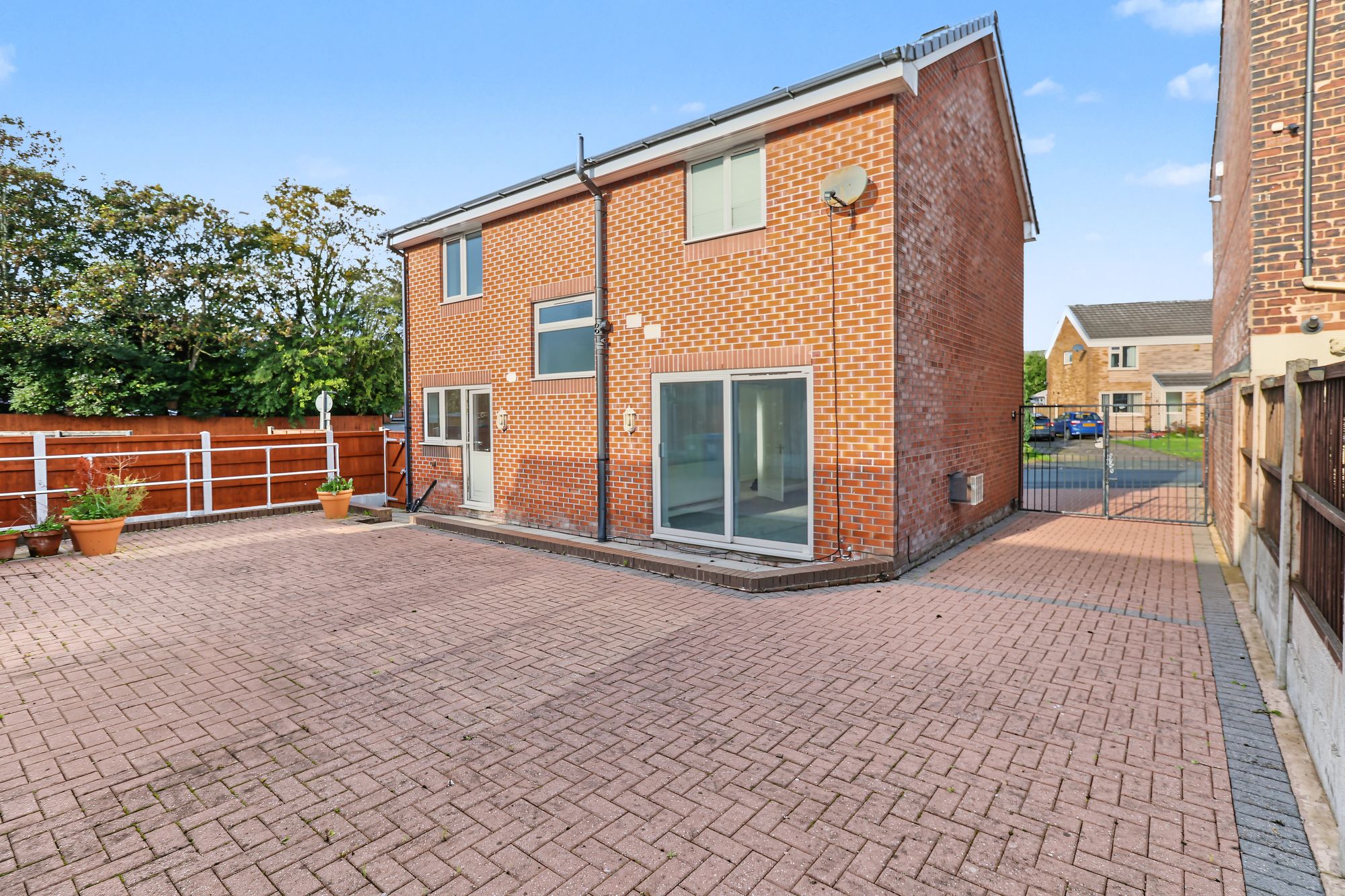 Bryn Road South, Ashton-In-Makerfield, WN4