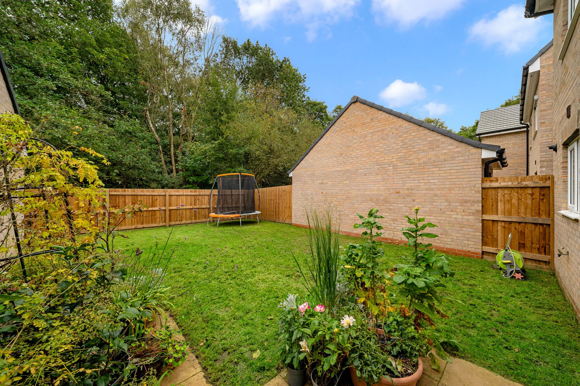 Huntingdon Chase, Runcorn, WA7