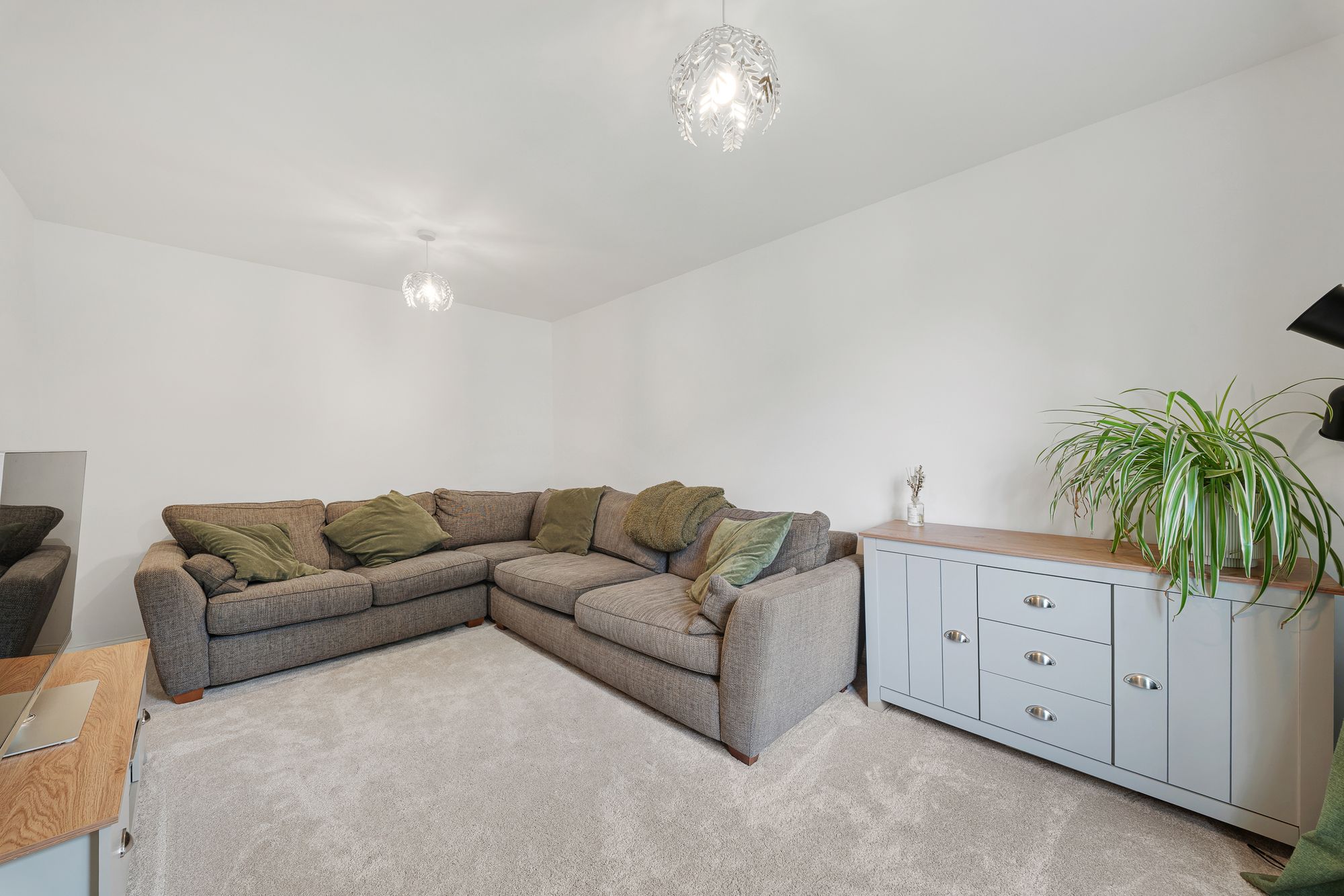 Huntingdon Chase, Runcorn, WA7