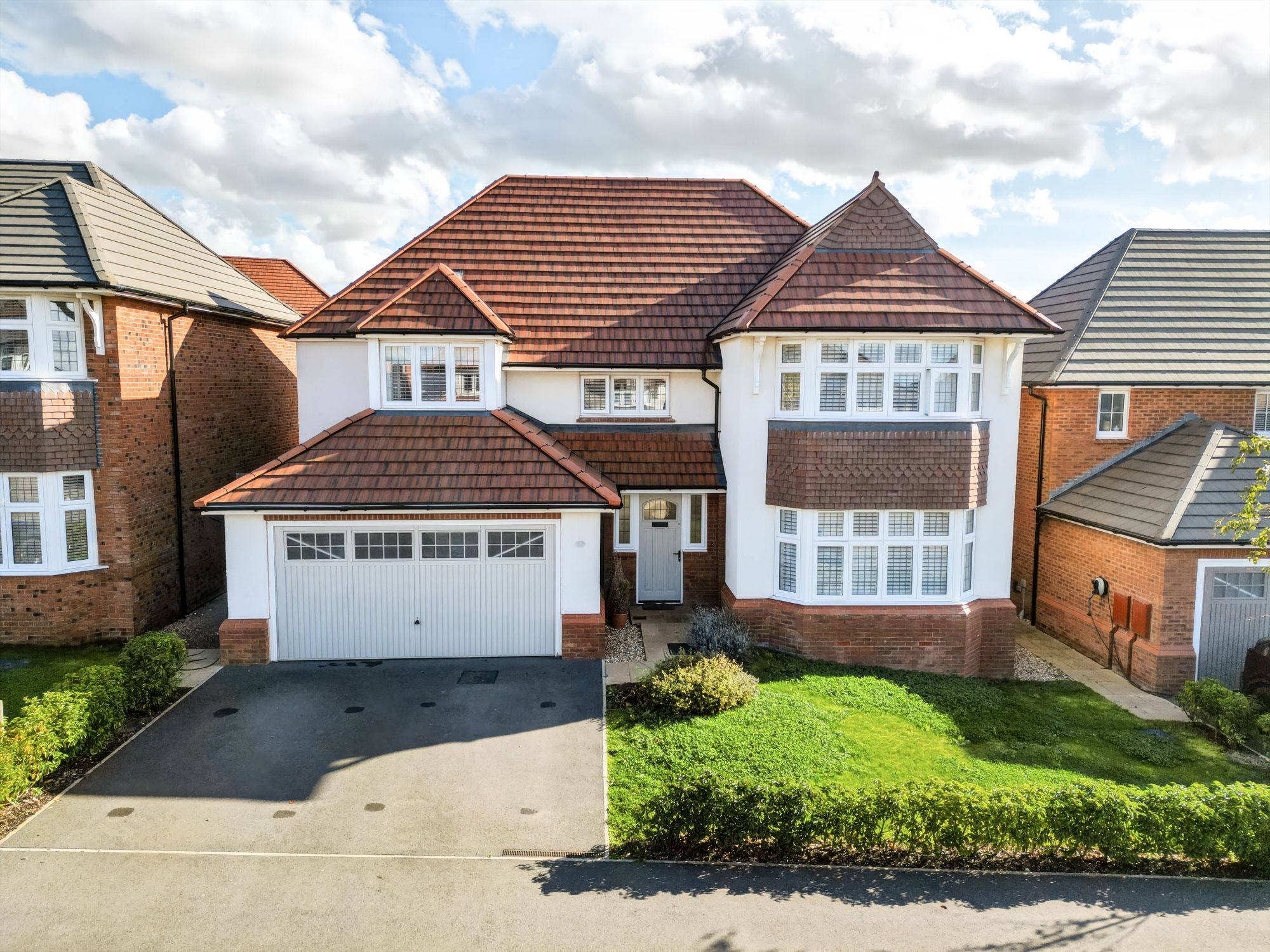 Lurtin Way, Daresbury, WA4