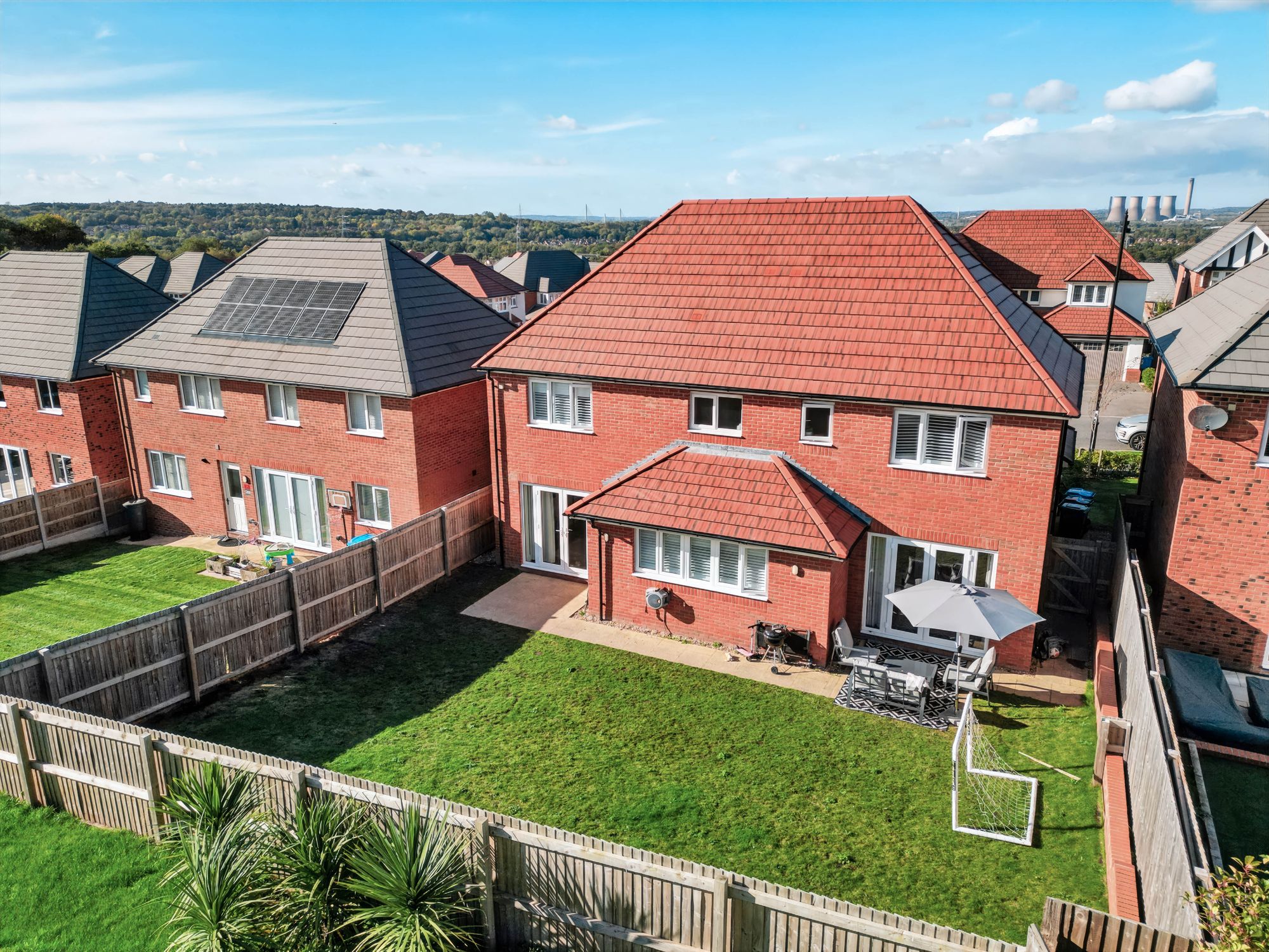 Lurtin Way, Daresbury, WA4