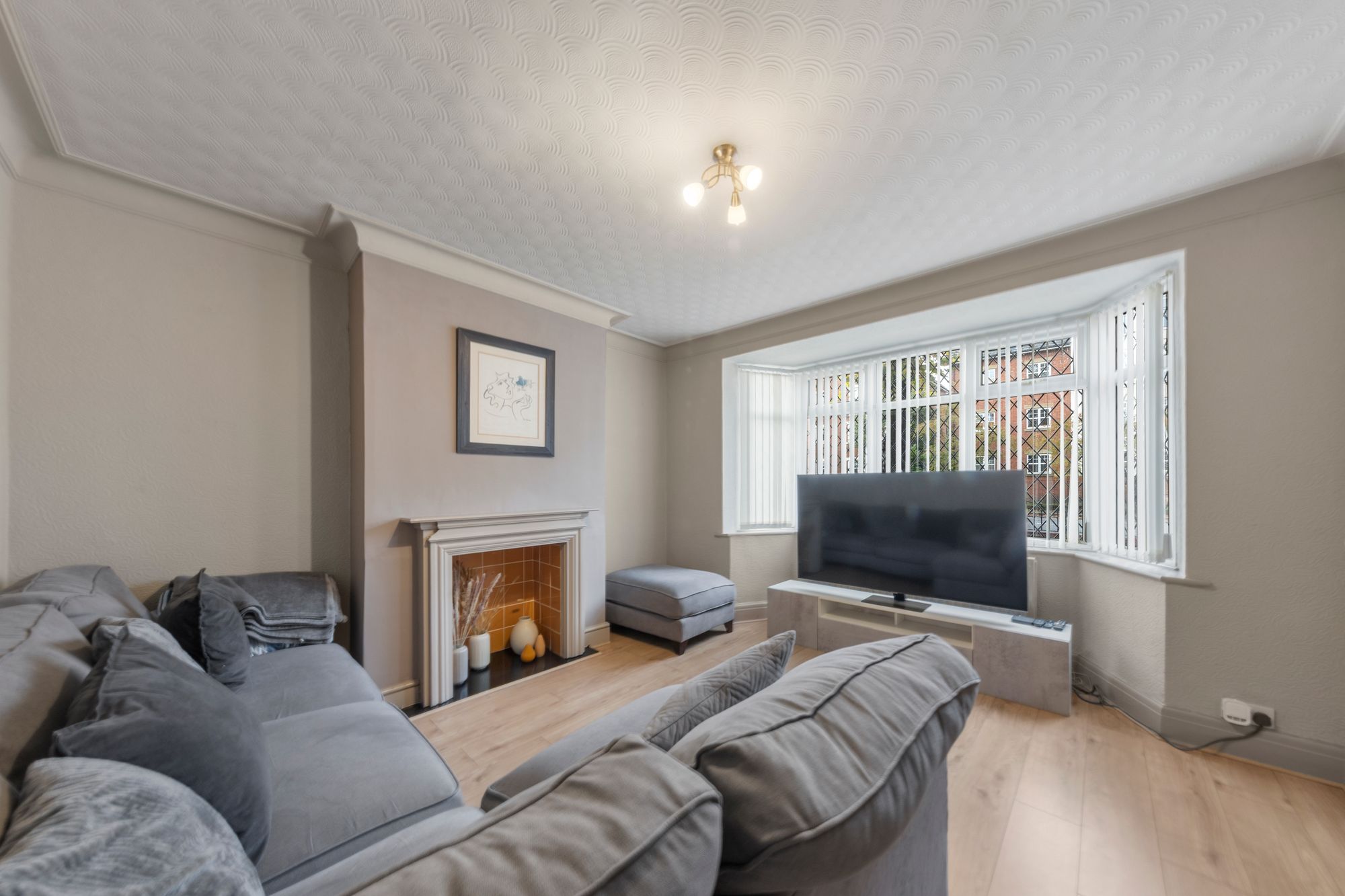 Wilderspool Causeway, Warrington, WA4