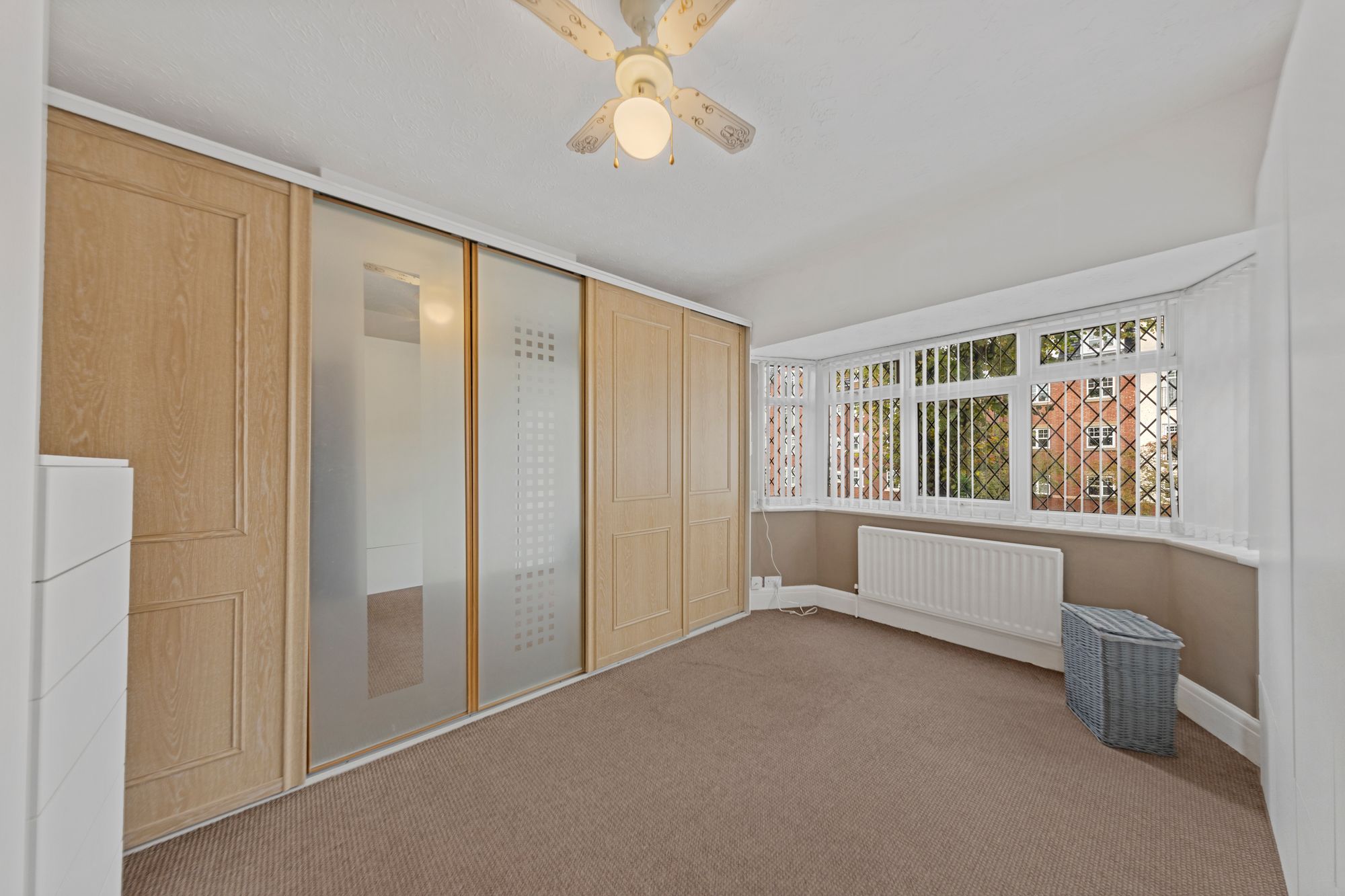 Wilderspool Causeway, Warrington, WA4