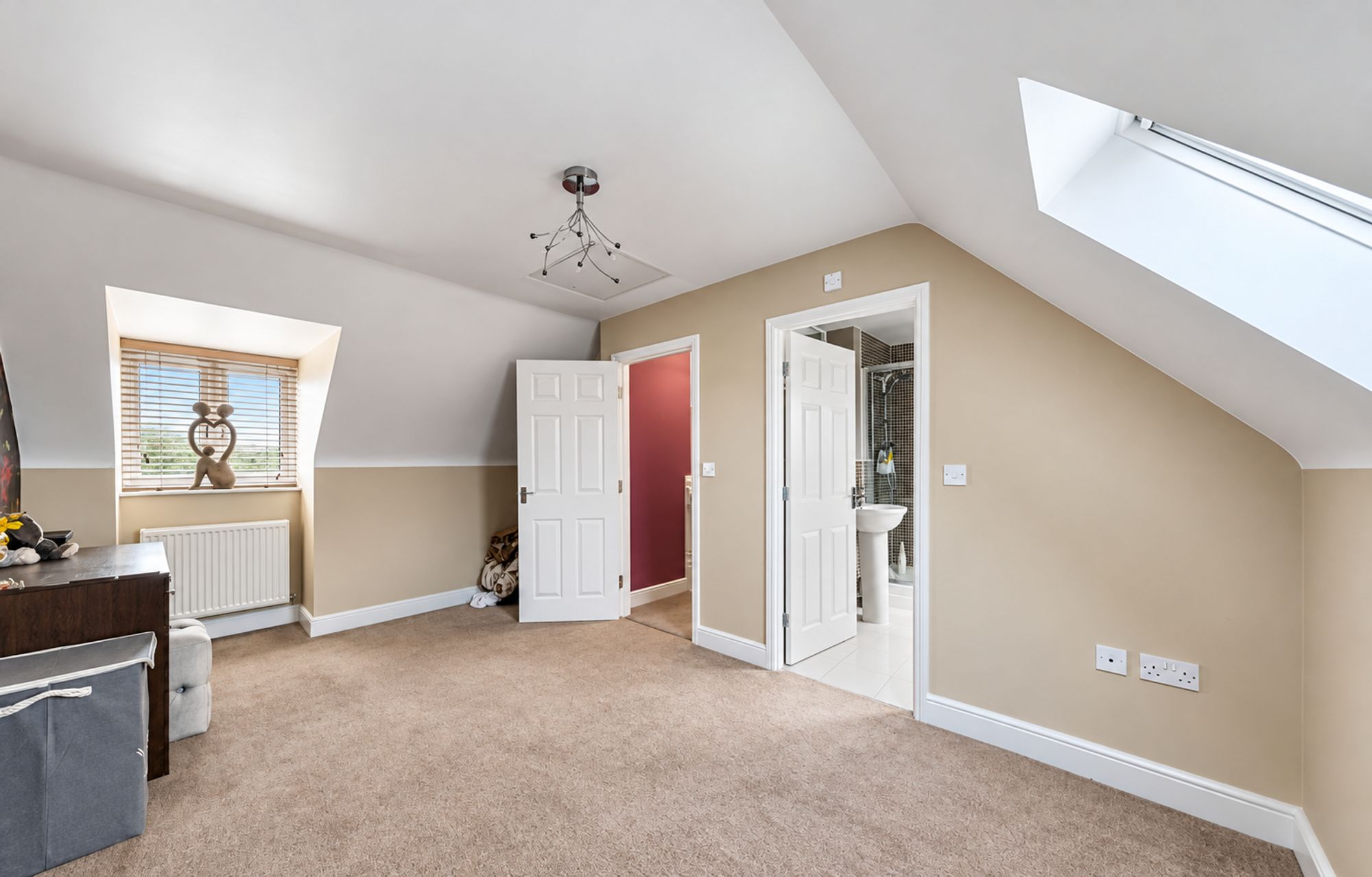 Honeysuckle Avenue, Warrington, WA5