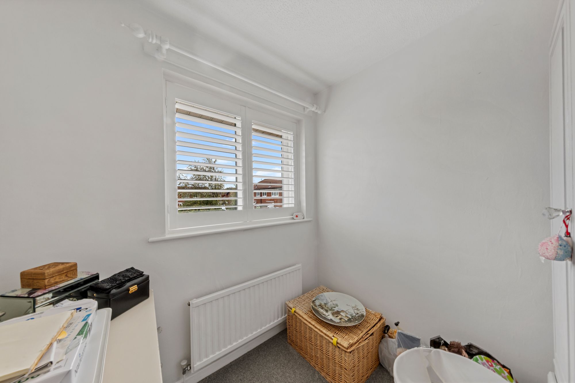 Muirfield Close, Fearnhead, WA2