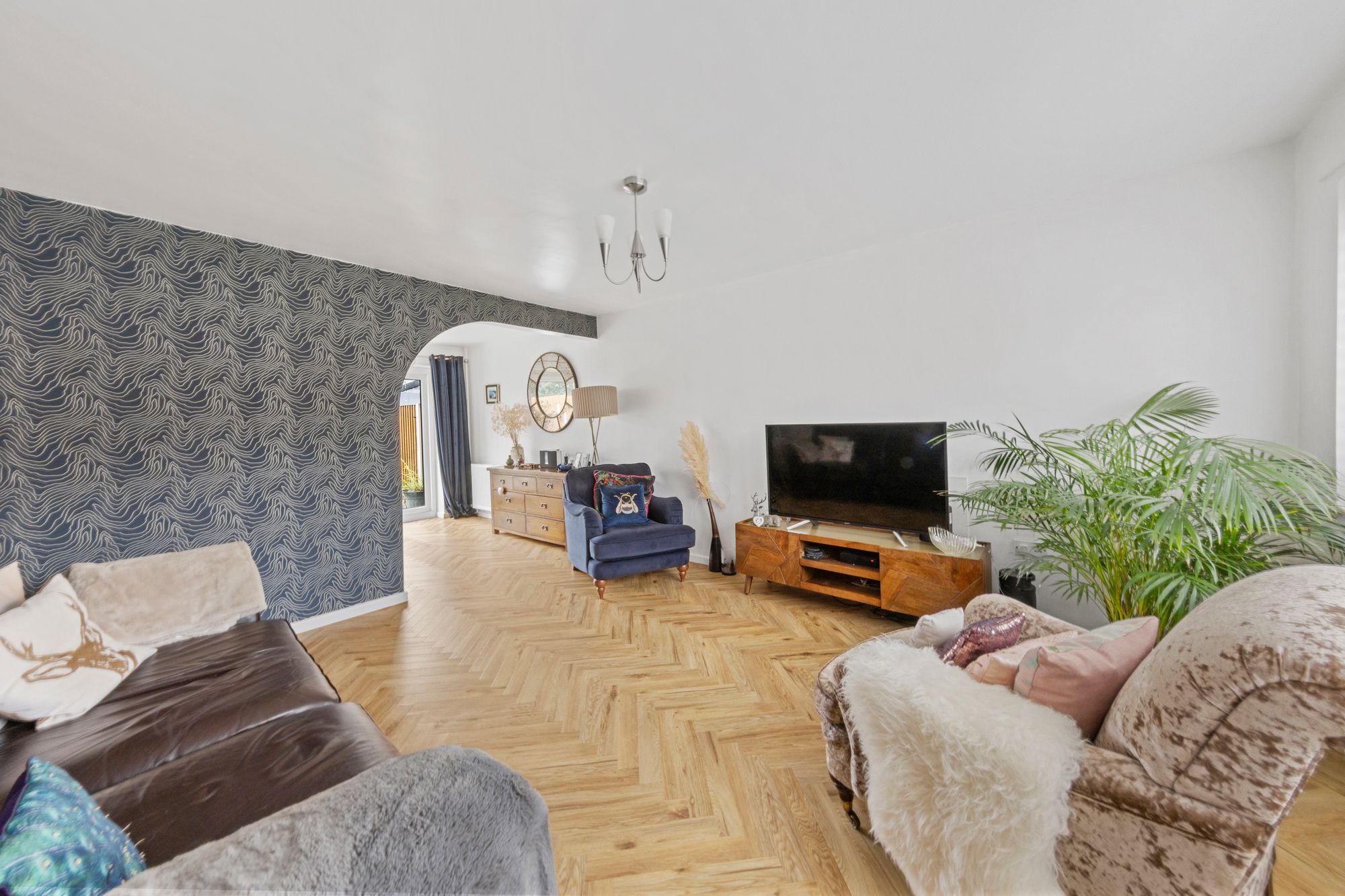 Muirfield Close, Fearnhead, WA2