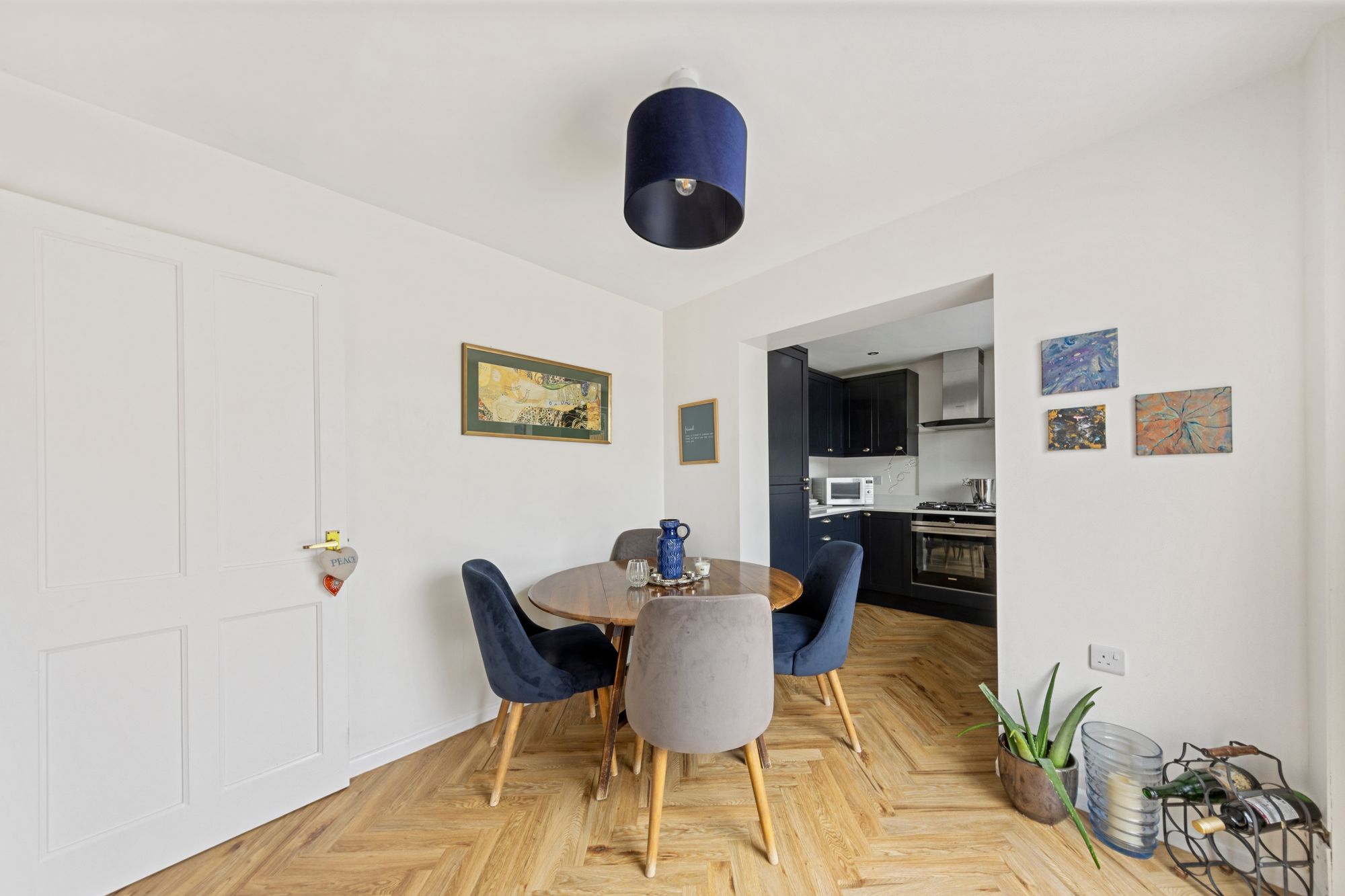 Muirfield Close, Fearnhead, WA2