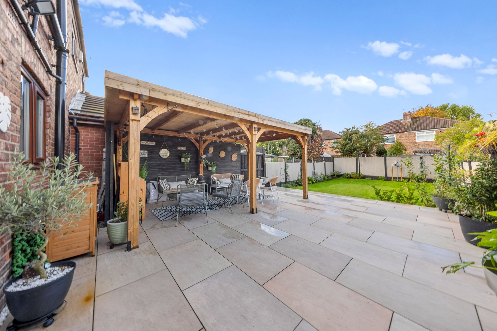 Princess Avenue, Warrington, WA1