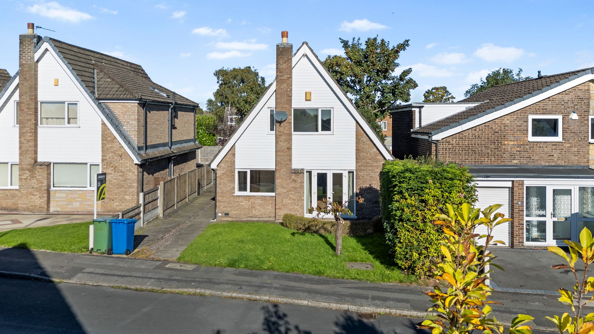 Jackson Avenue, Culcheth, WA3