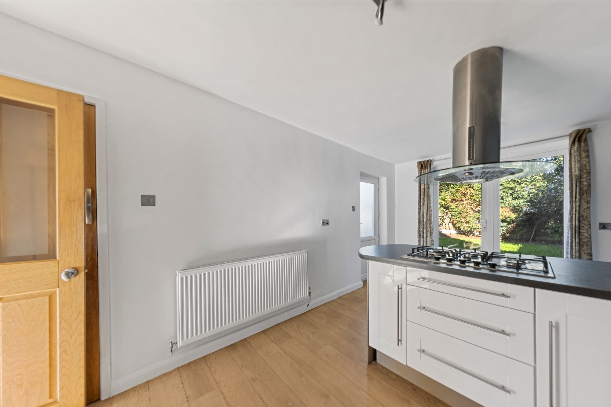 Jackson Avenue, Culcheth, WA3