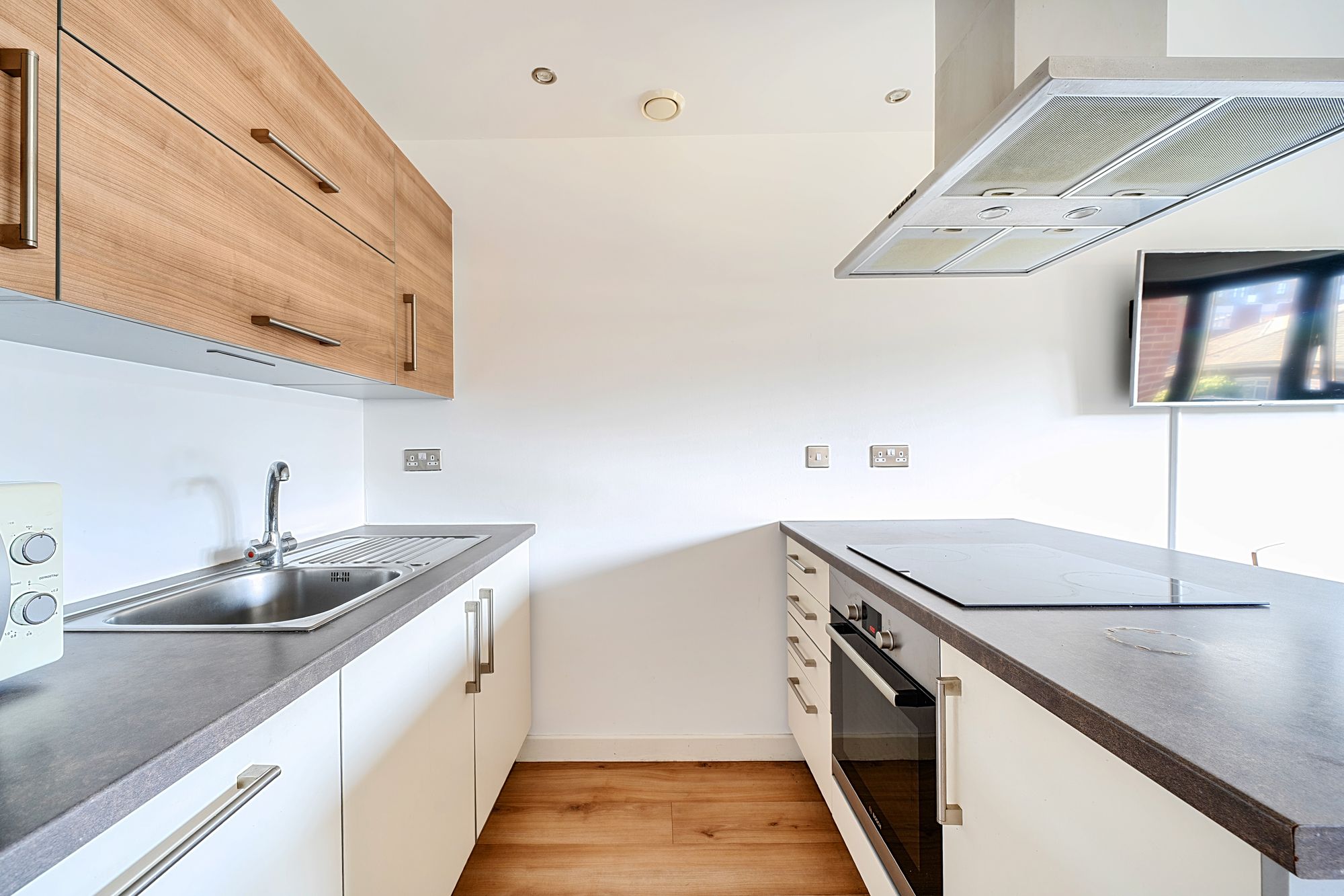 Mostyn Grove, Windsor Court, E3