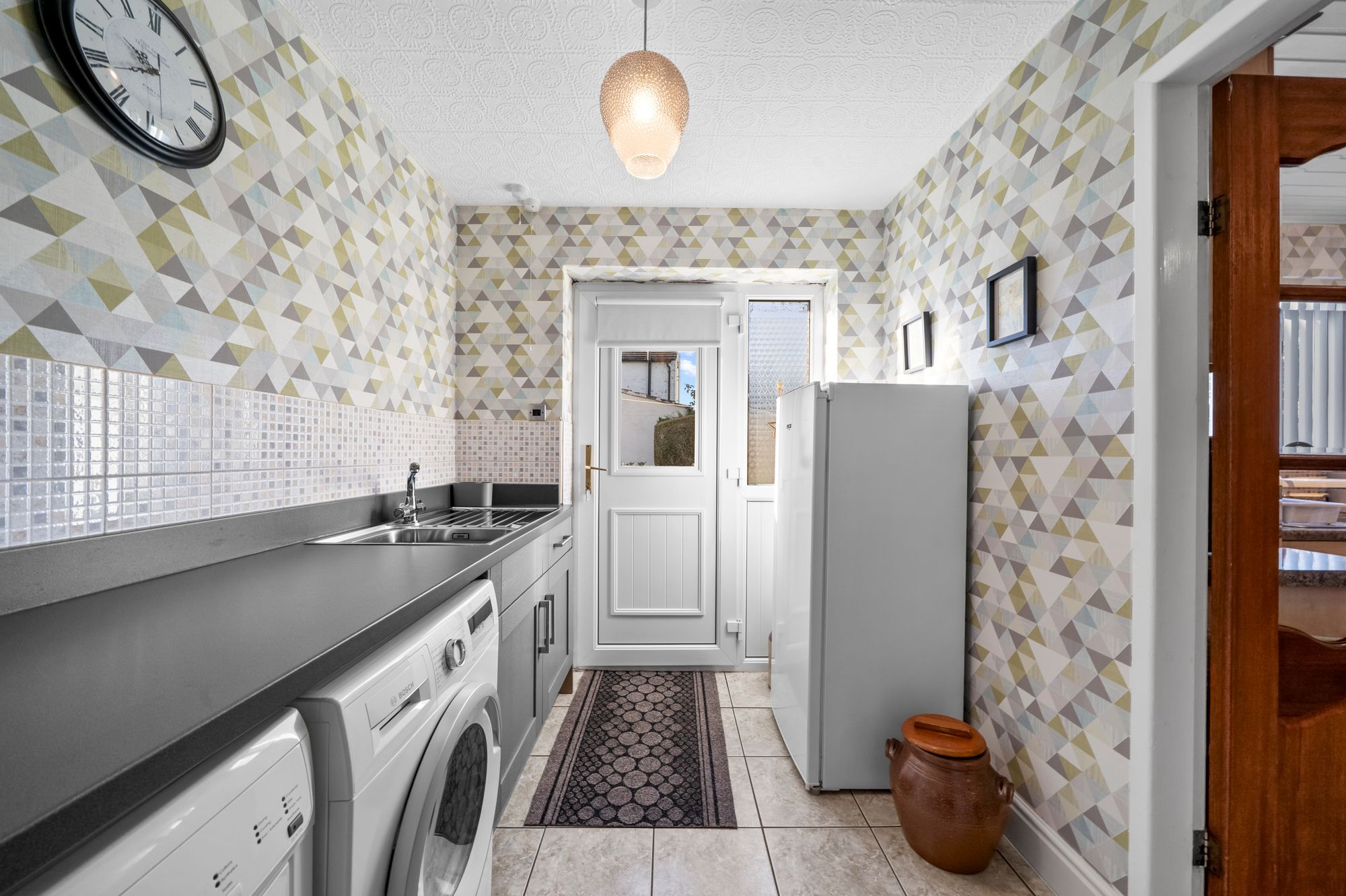 Wigan Road, Golborne, WA3