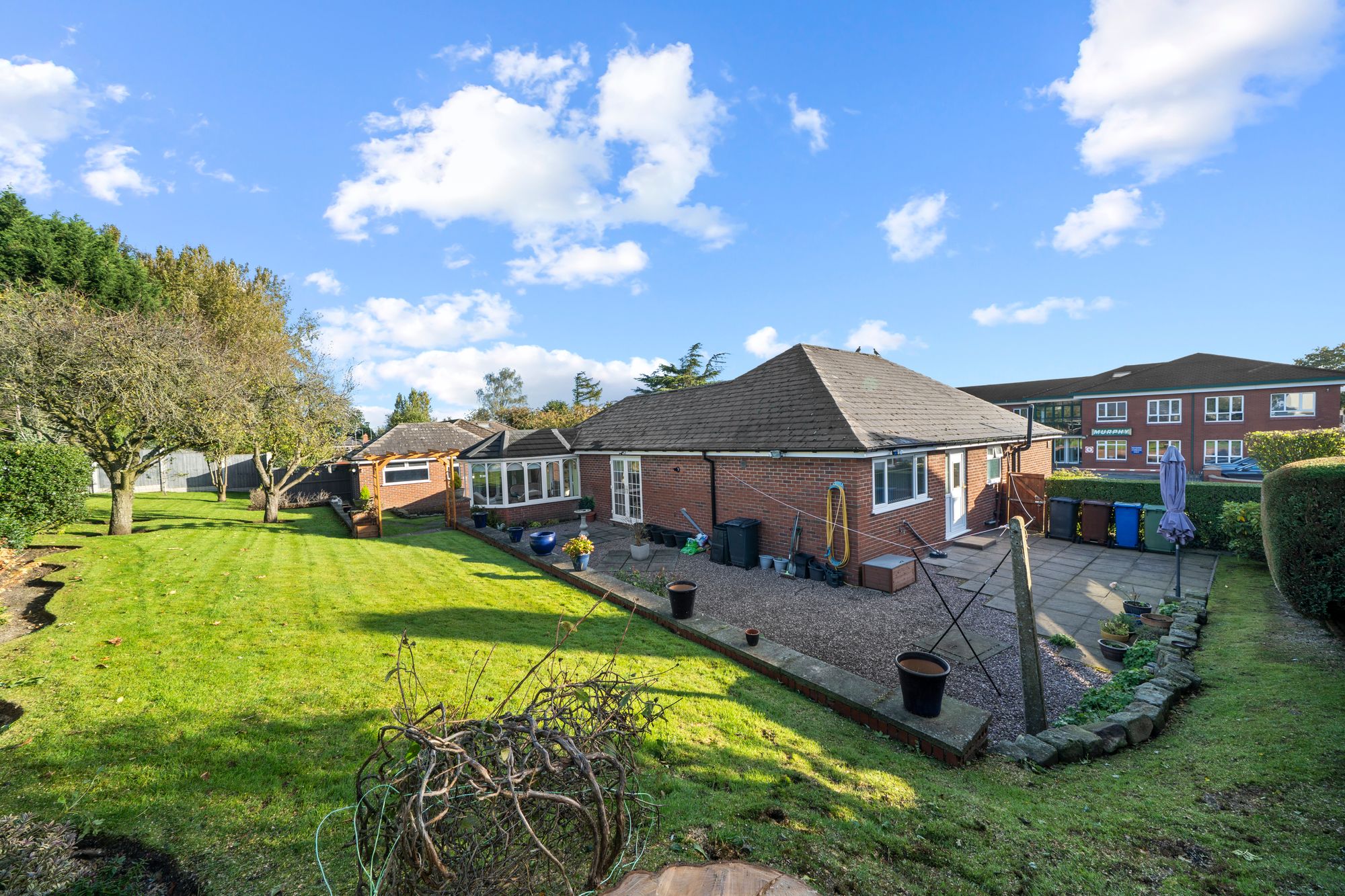 Wigan Road, Golborne, WA3