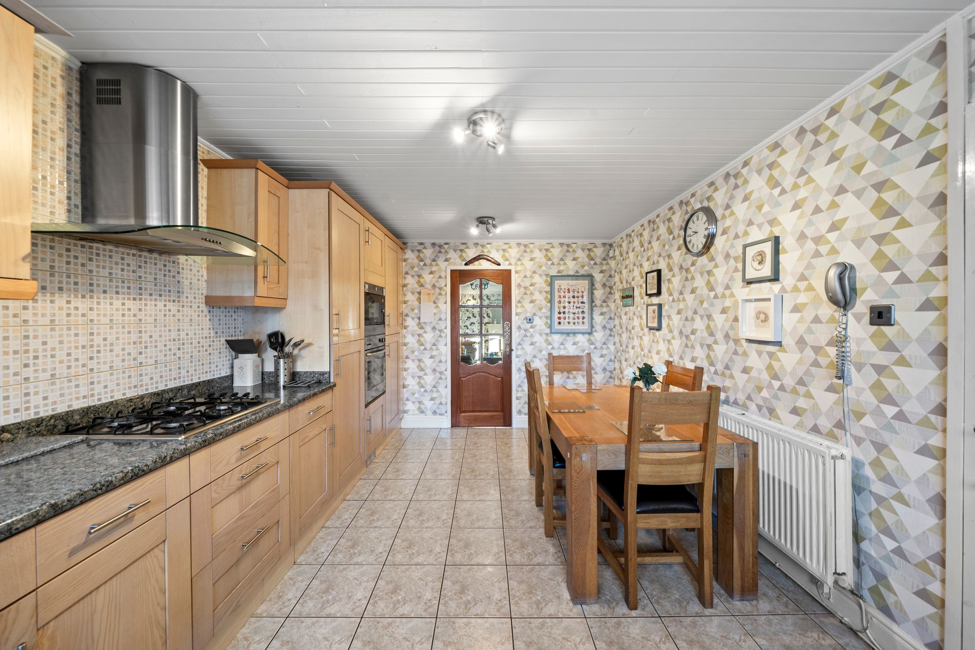 Wigan Road, Golborne, WA3