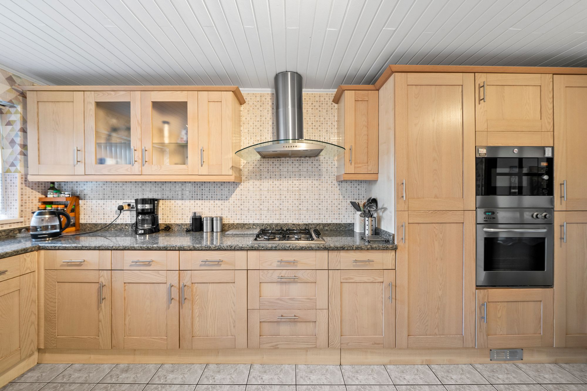 Wigan Road, Golborne, WA3