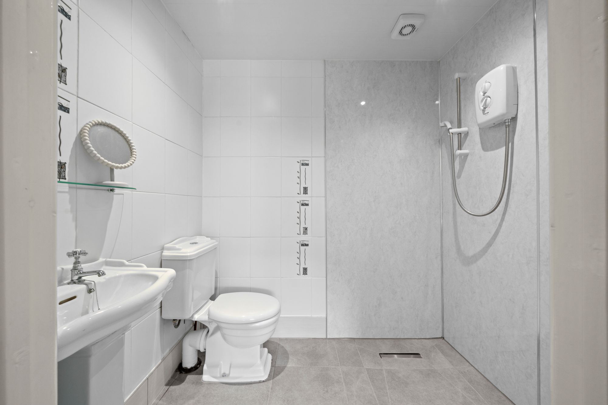 Wigan Road, Golborne, WA3