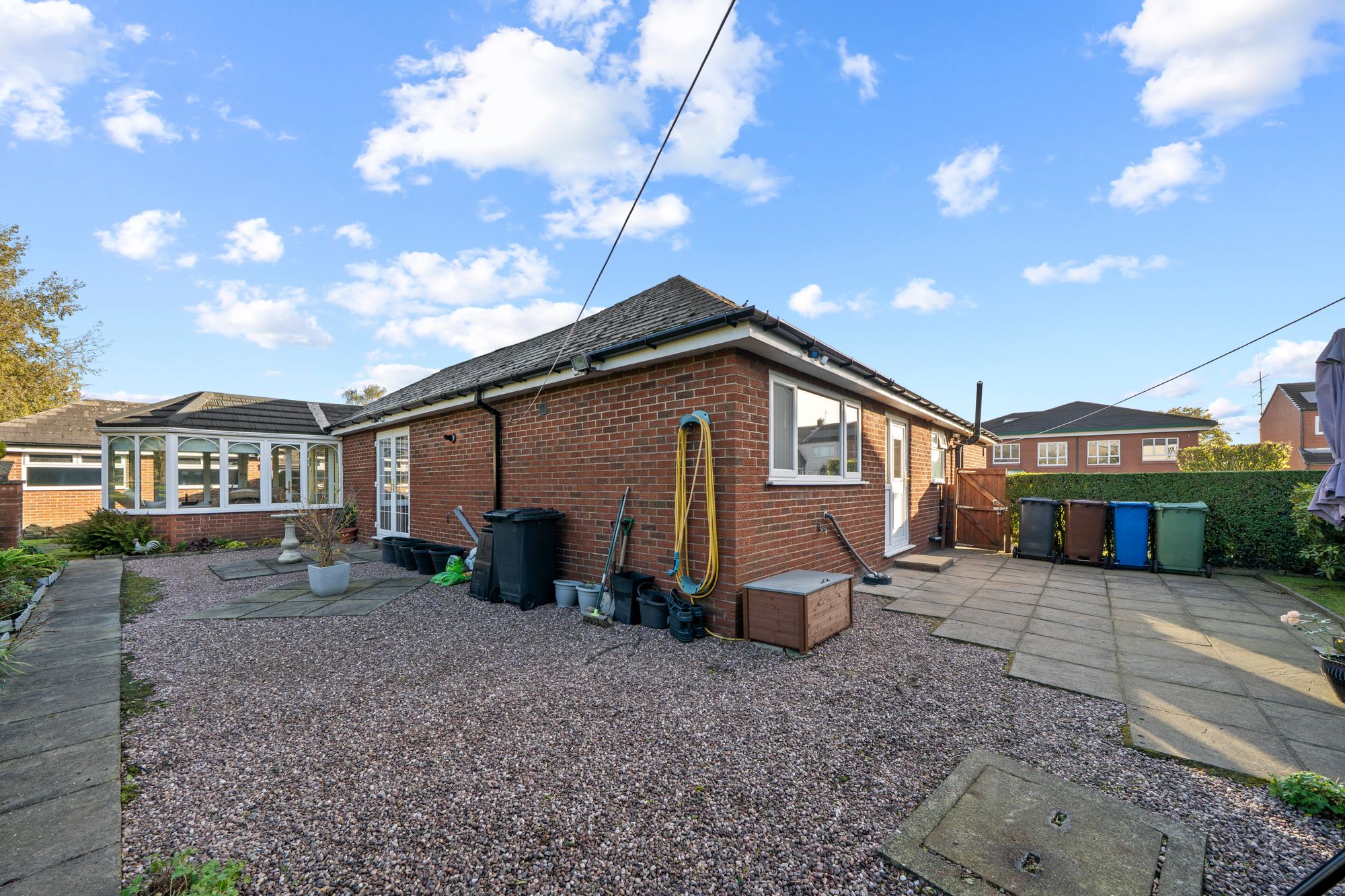 Wigan Road, Golborne, WA3