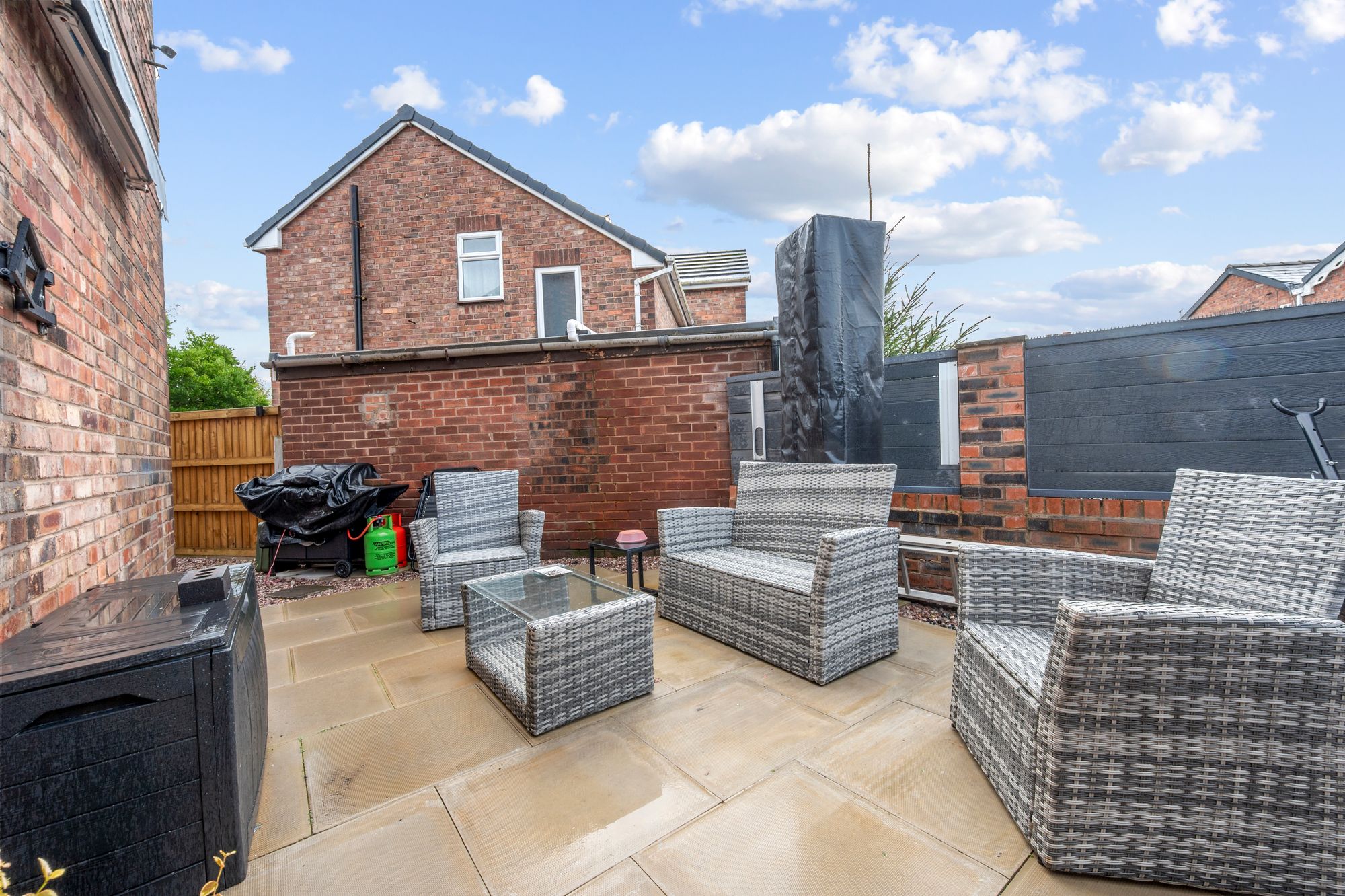 Grosvenor Road, Haydock, WA11