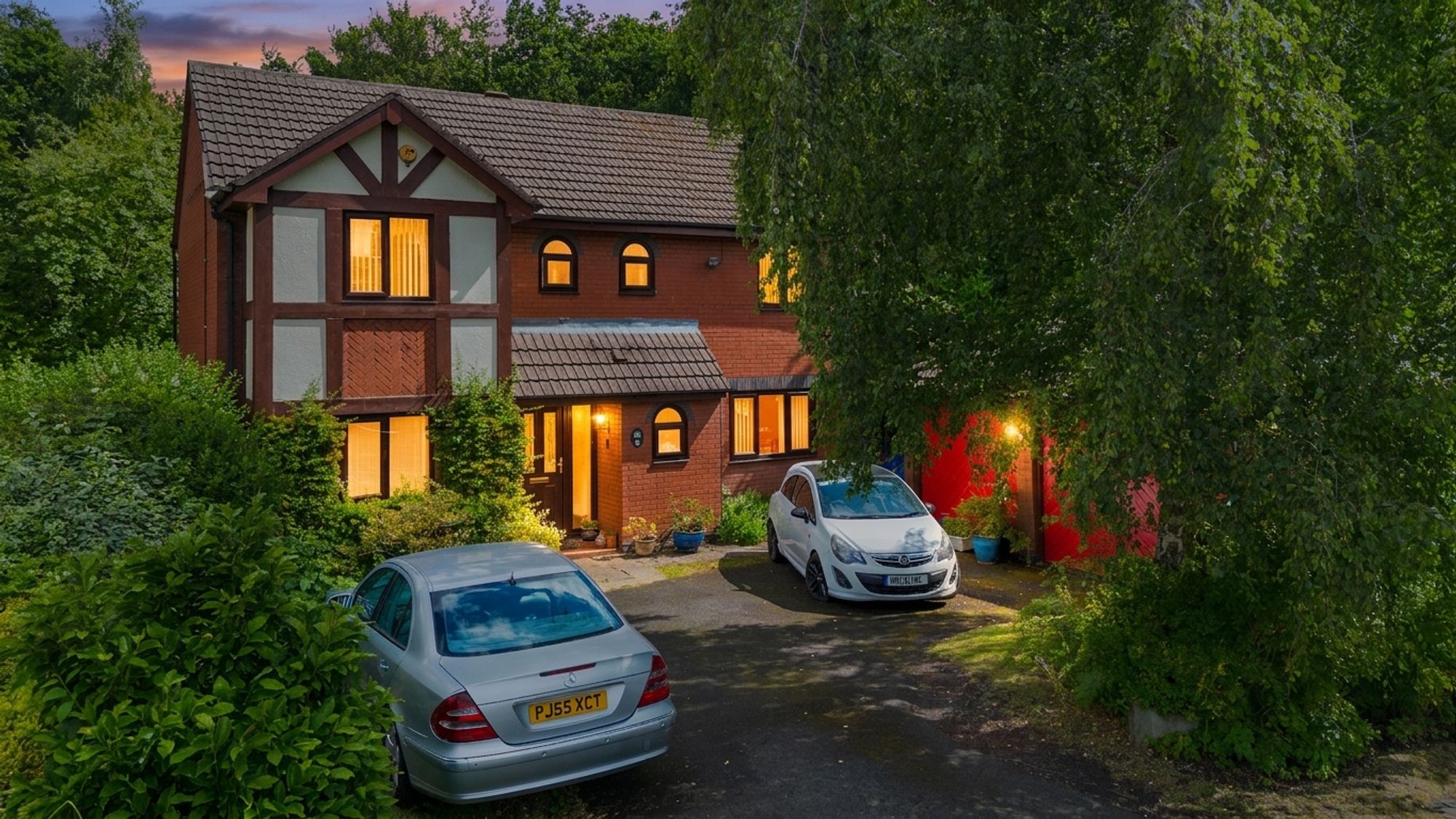 Ridgebourne Close, Callands, WA5