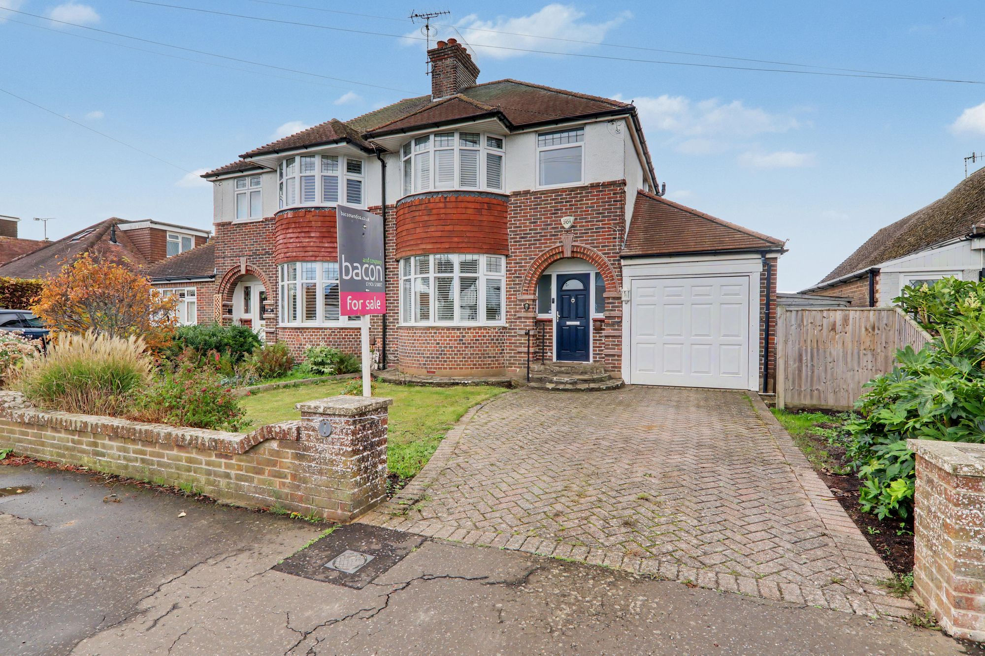 House | 27 Brook Barn Way, Goring-By-Sea, Worthing, BN12 4DN | For Sale