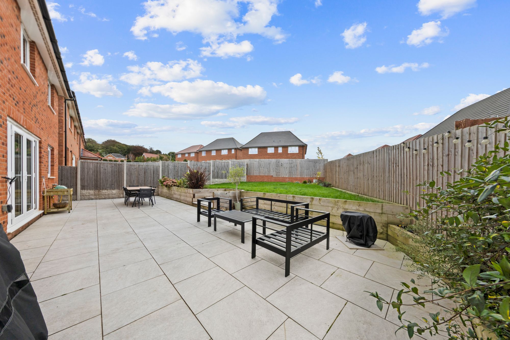 Lurtin Way, Daresbury, WA4
