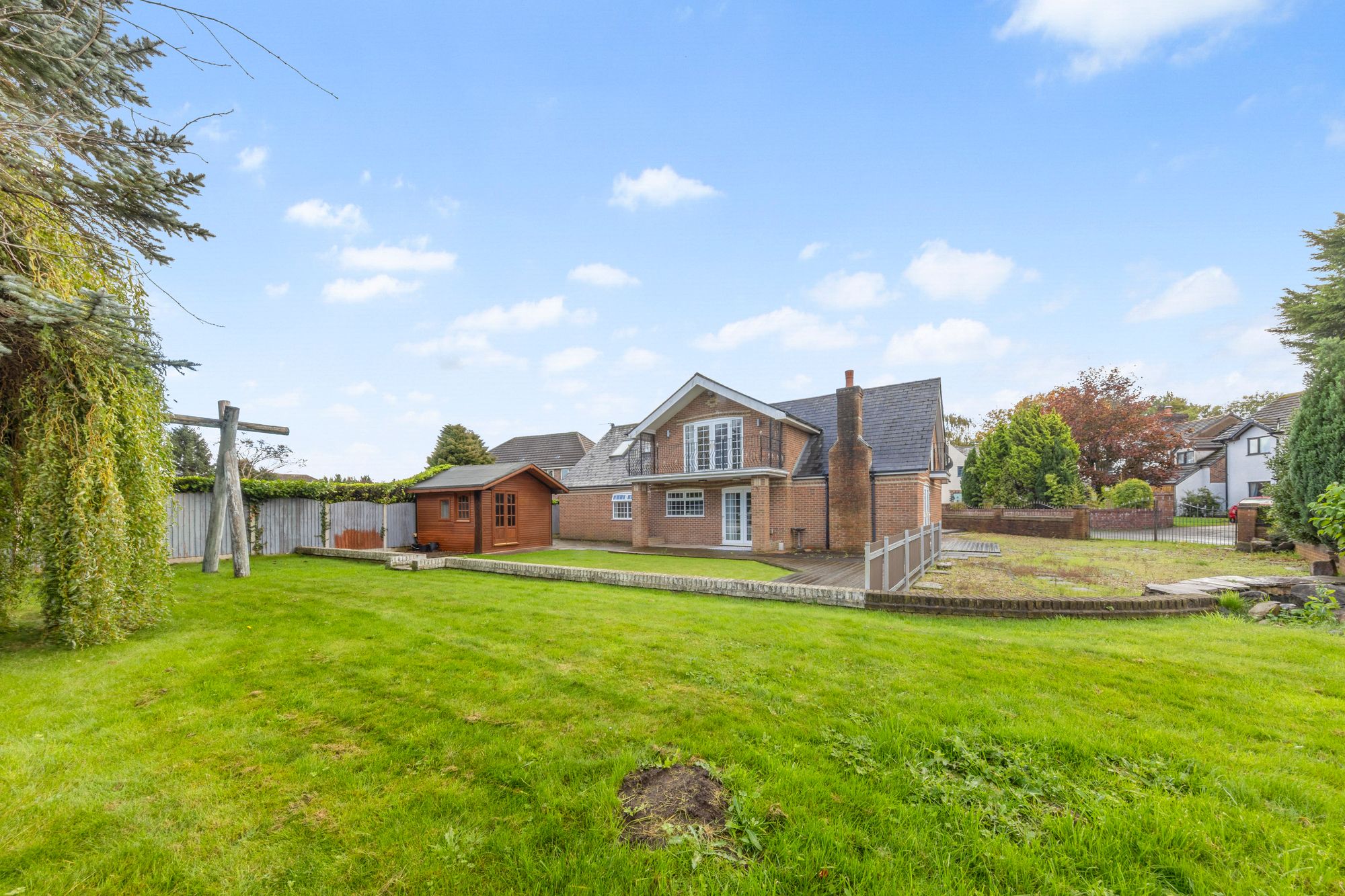 Radley Lane, Houghton Green, WA2