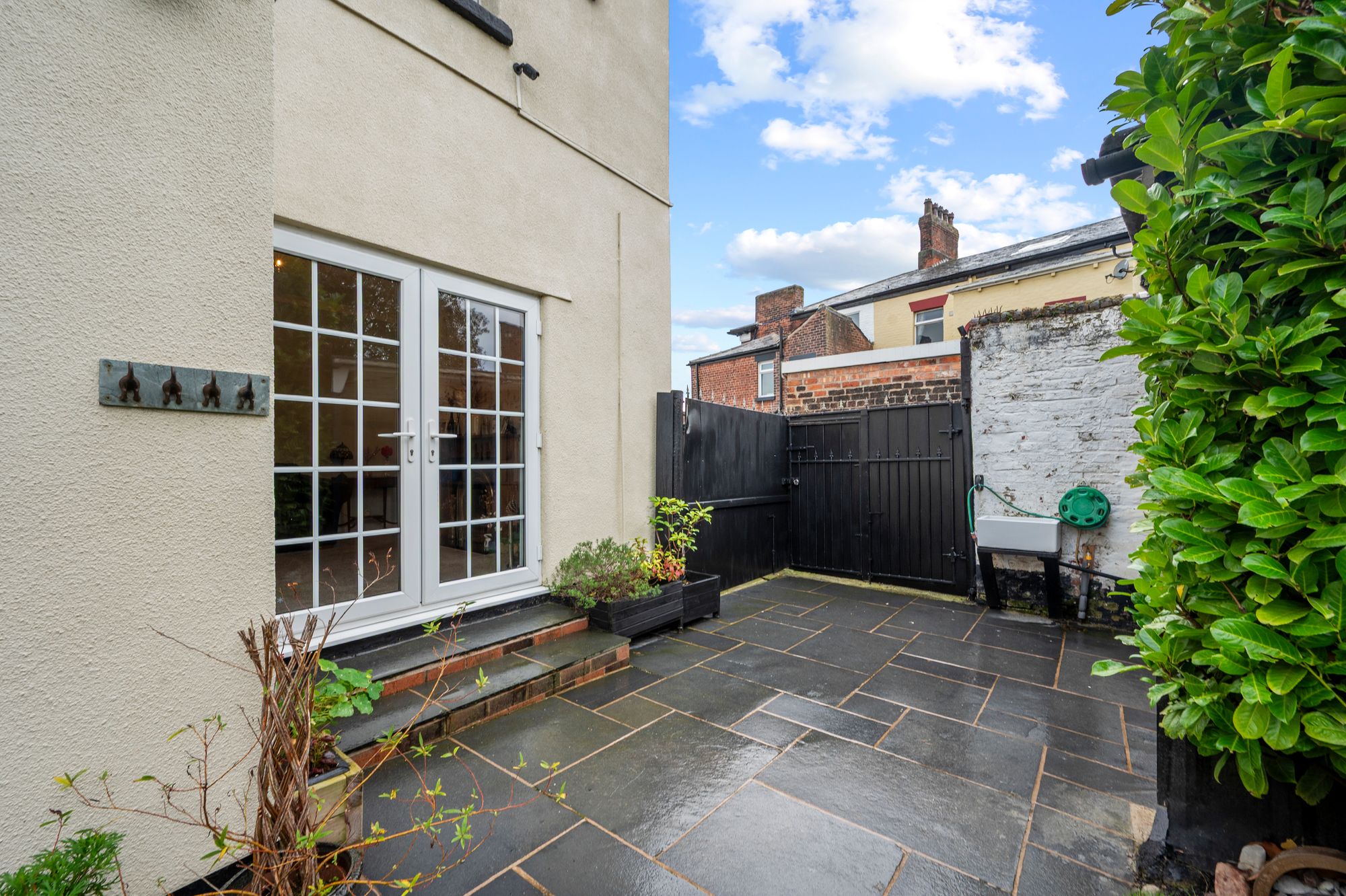Windle Street, St. Helens, WA10