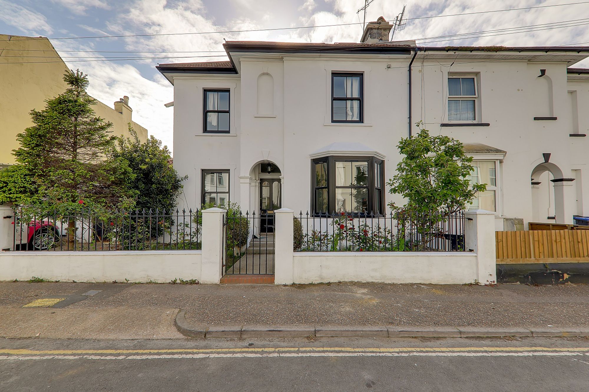 House Share | Room 2, 15 Hertford Road, Worthing, BN11 1HX | To Let