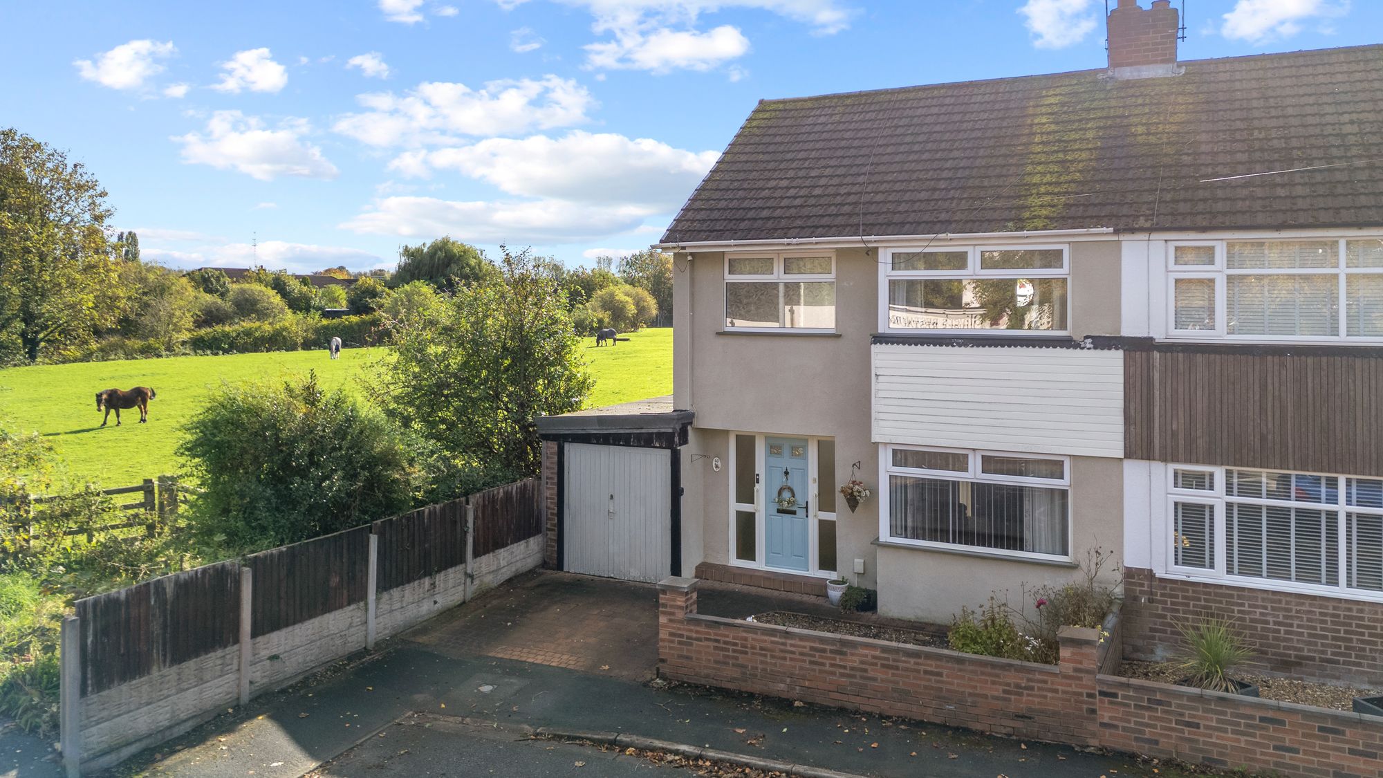 Warrington Road, Penketh, WA5