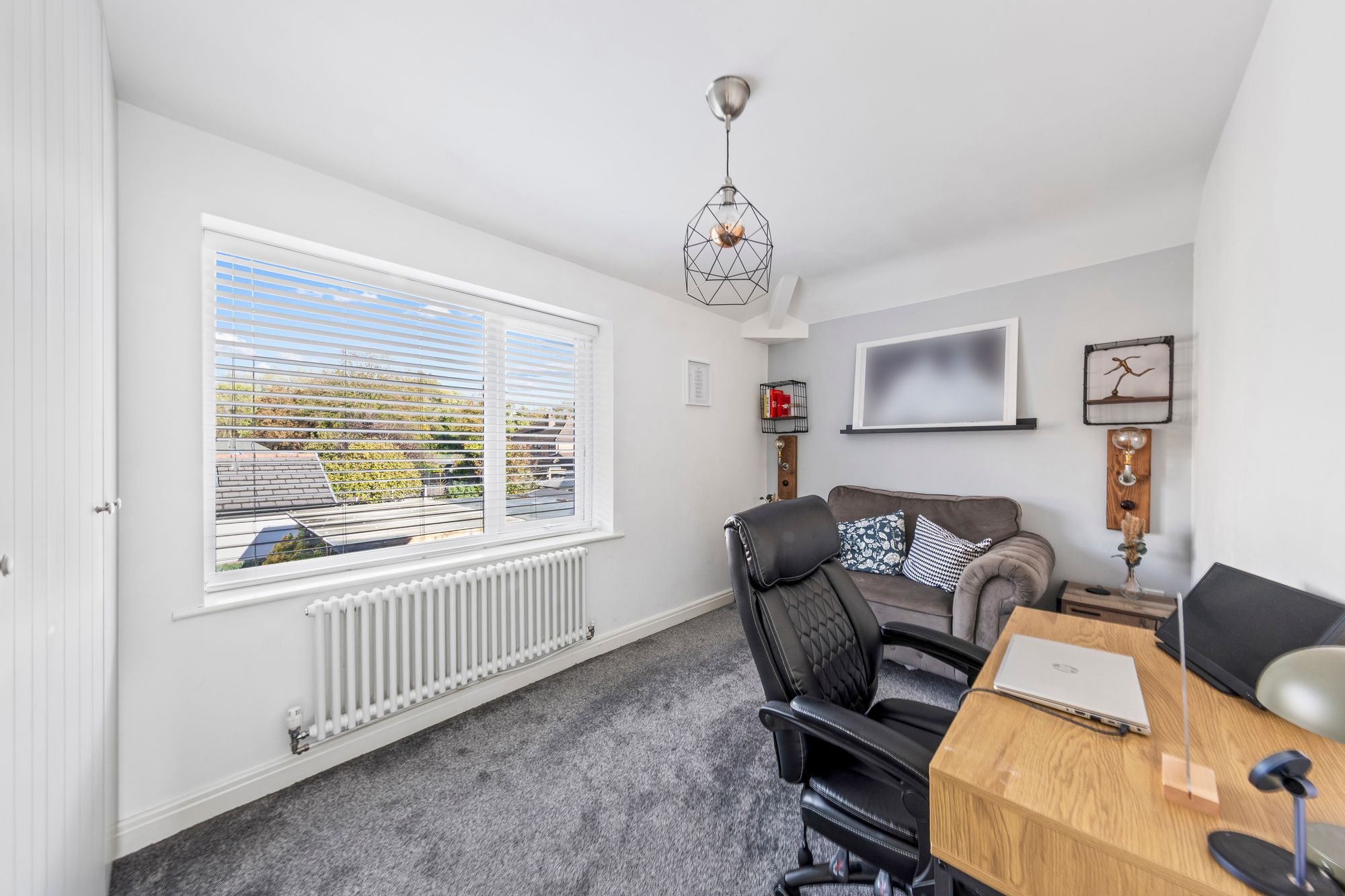 Limetree Avenue, Padgate, WA1