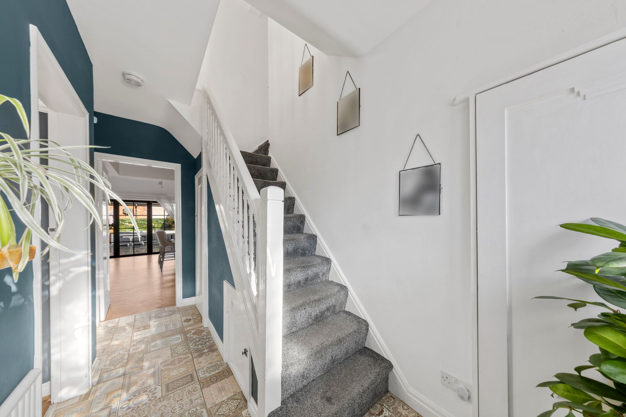 Limetree Avenue, Padgate, WA1