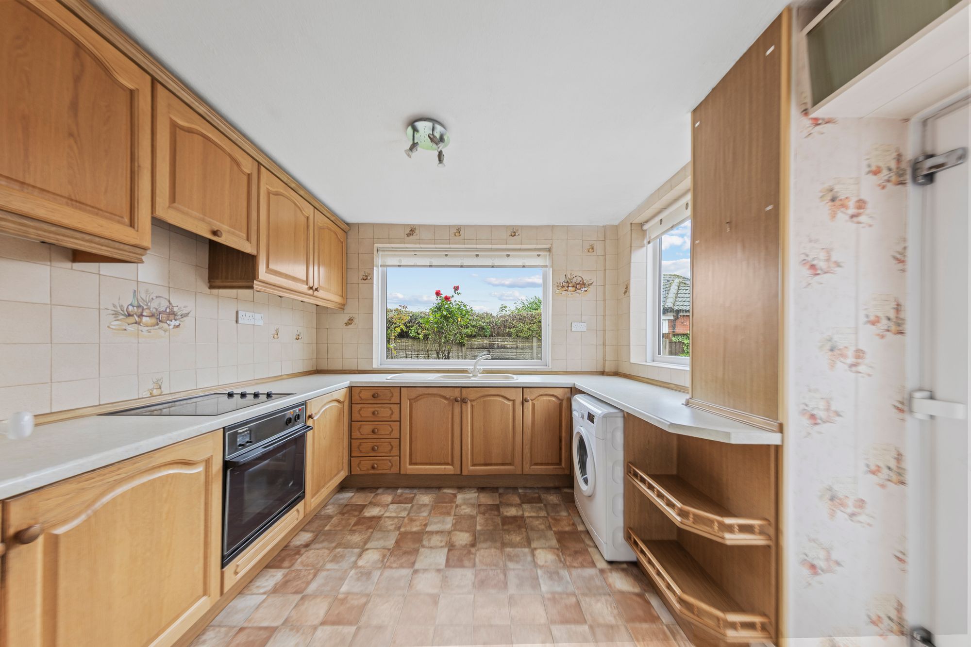 Broad Oak Avenue, Penketh, WA5