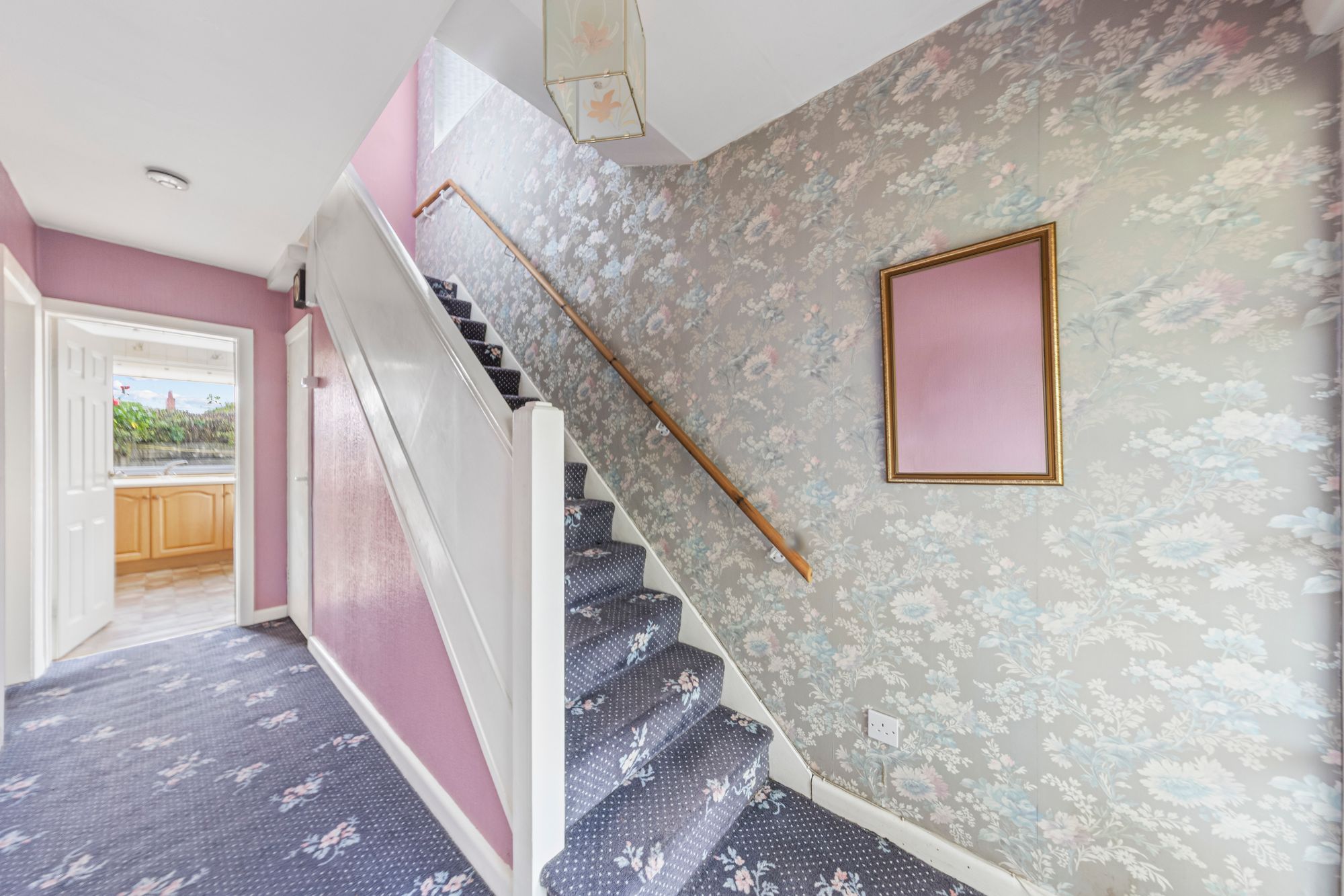 Broad Oak Avenue, Penketh, WA5