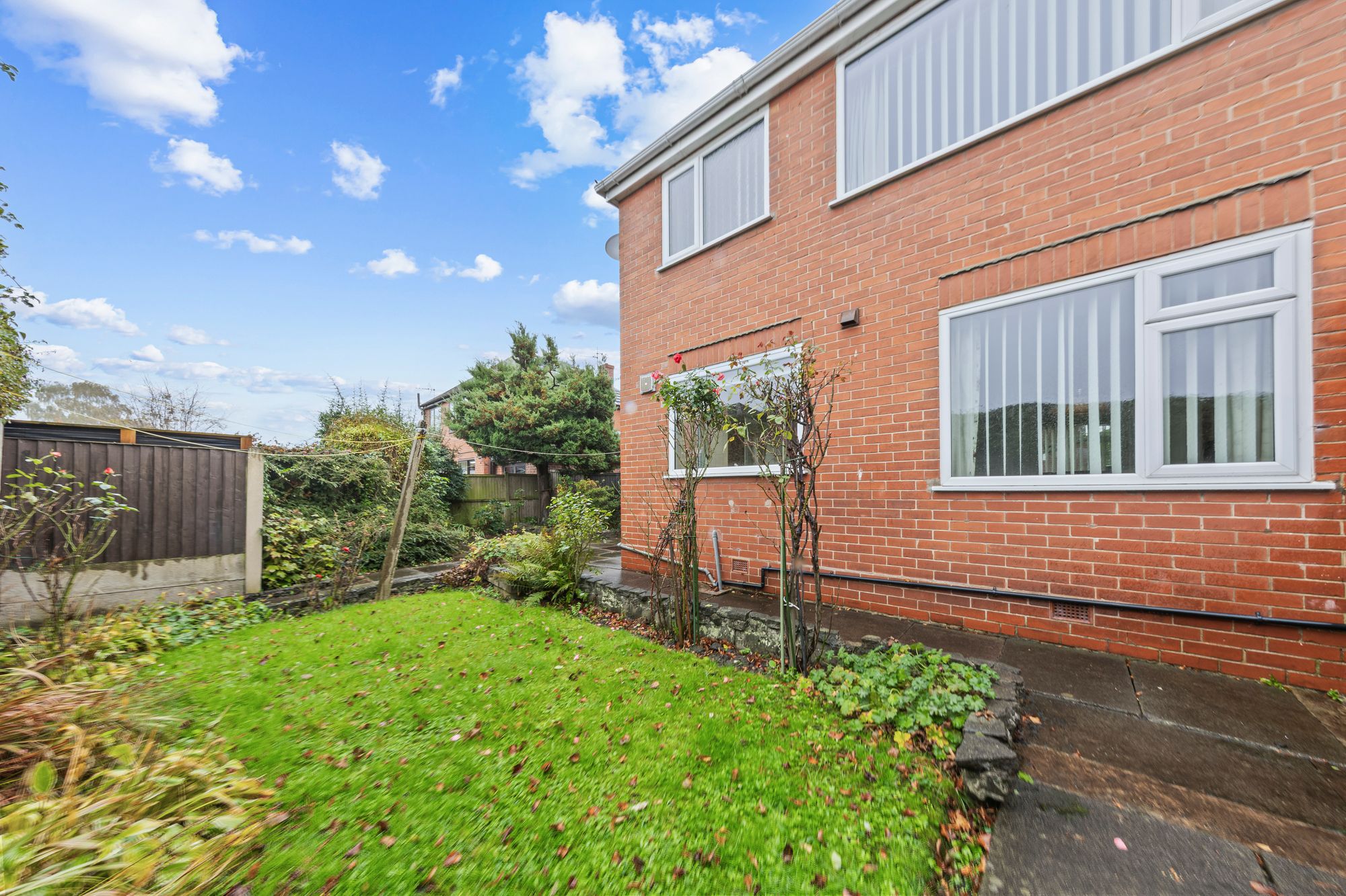 Broad Oak Avenue, Penketh, WA5
