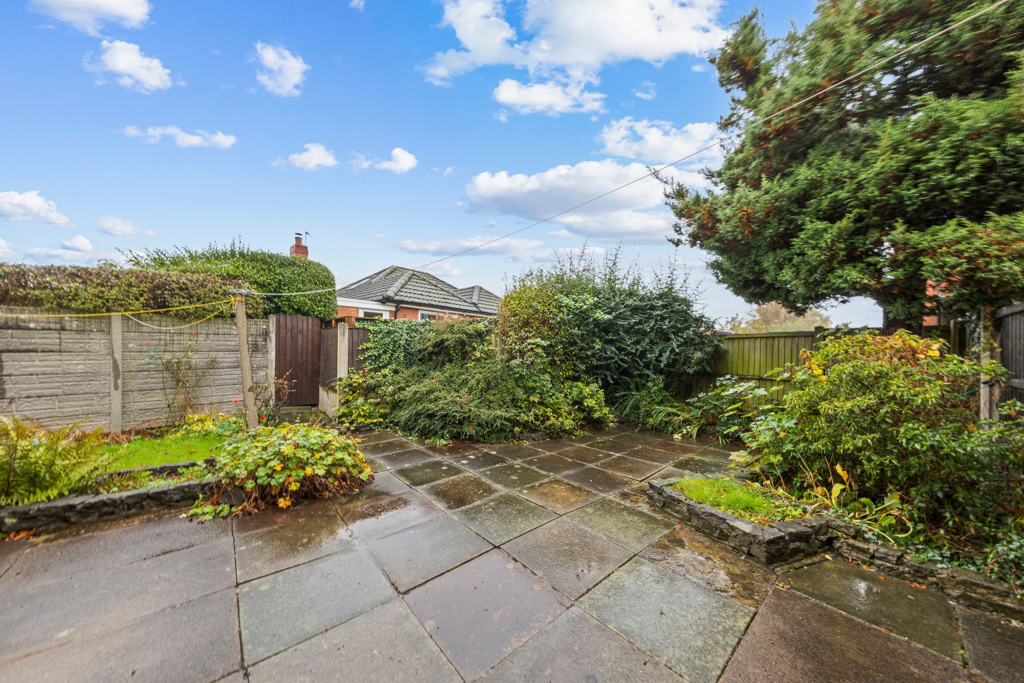 Broad Oak Avenue, Penketh, WA5