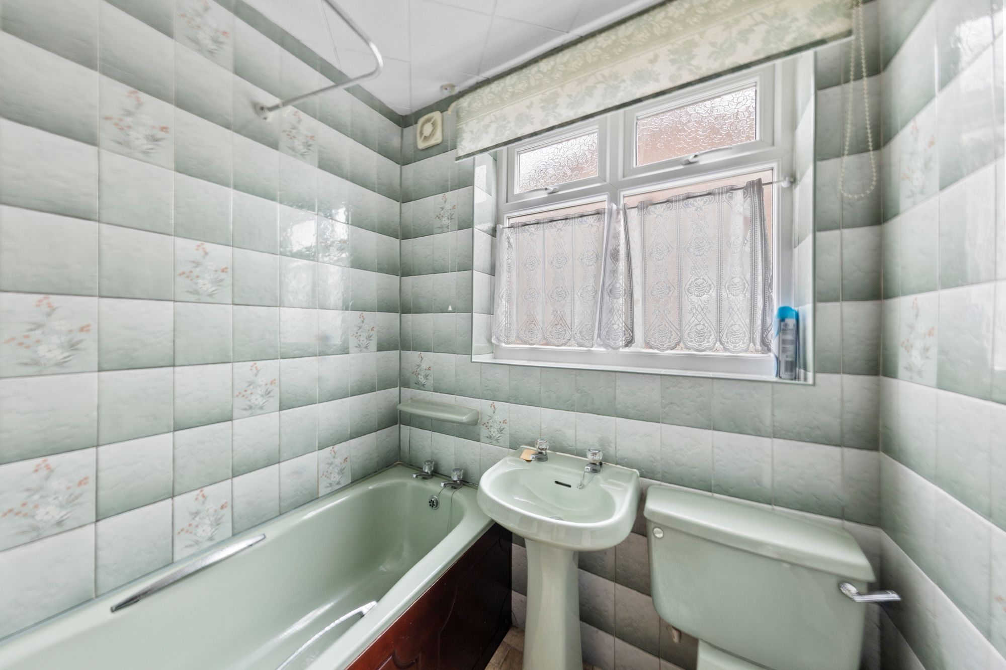 Gainsborough Road, Warrington, WA4