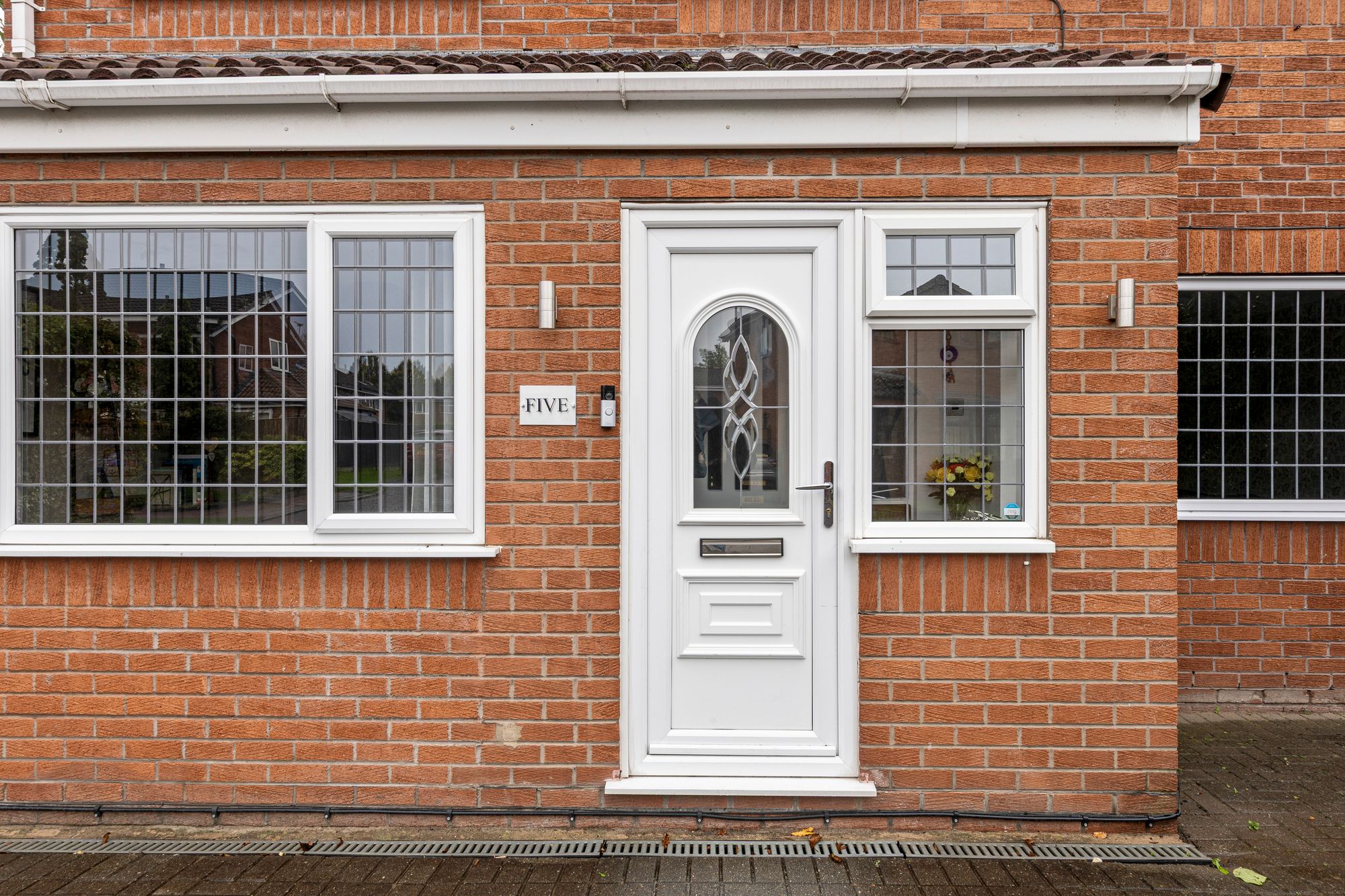 Stromness Close, Fearnhead, WA2