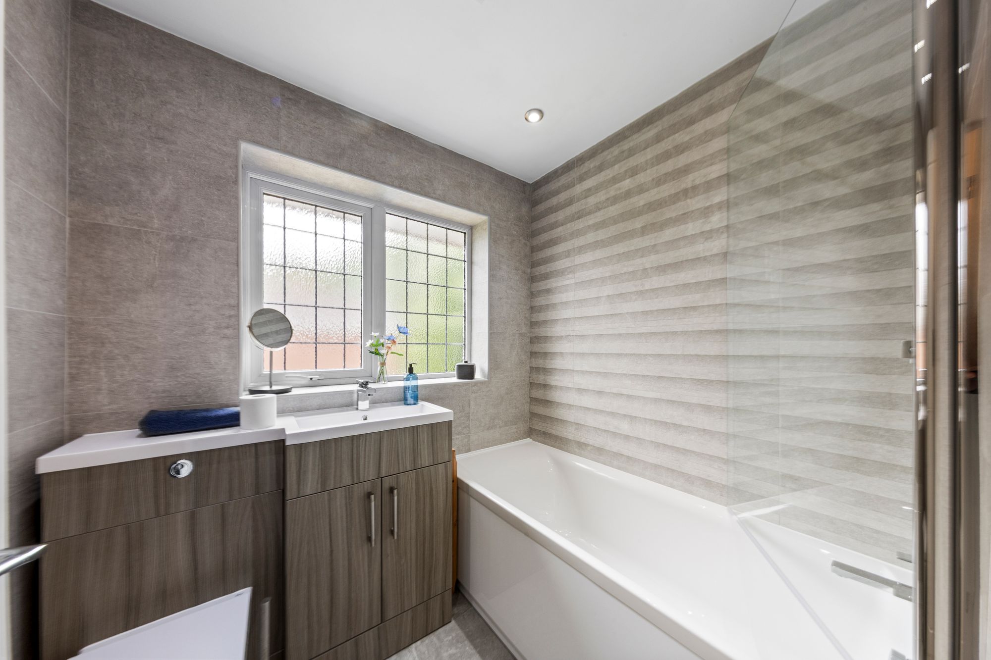Stromness Close, Fearnhead, WA2