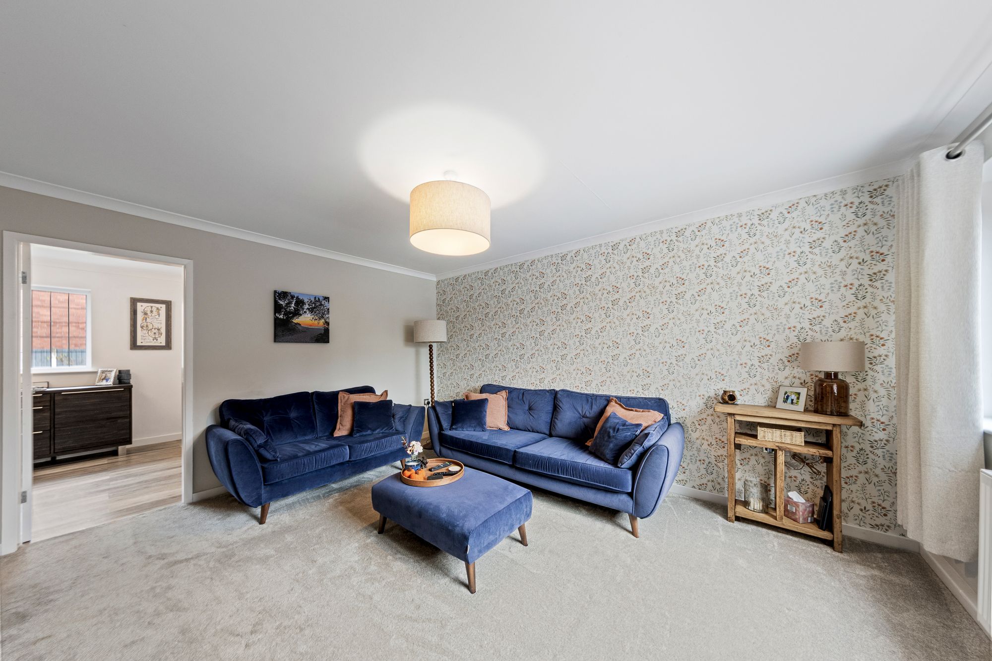 Stromness Close, Fearnhead, WA2