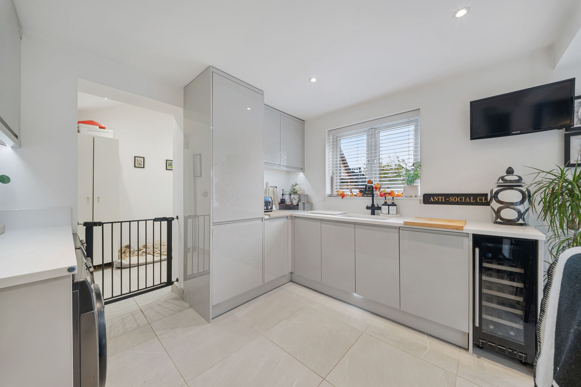 Upton Grange, Widnes, WA8