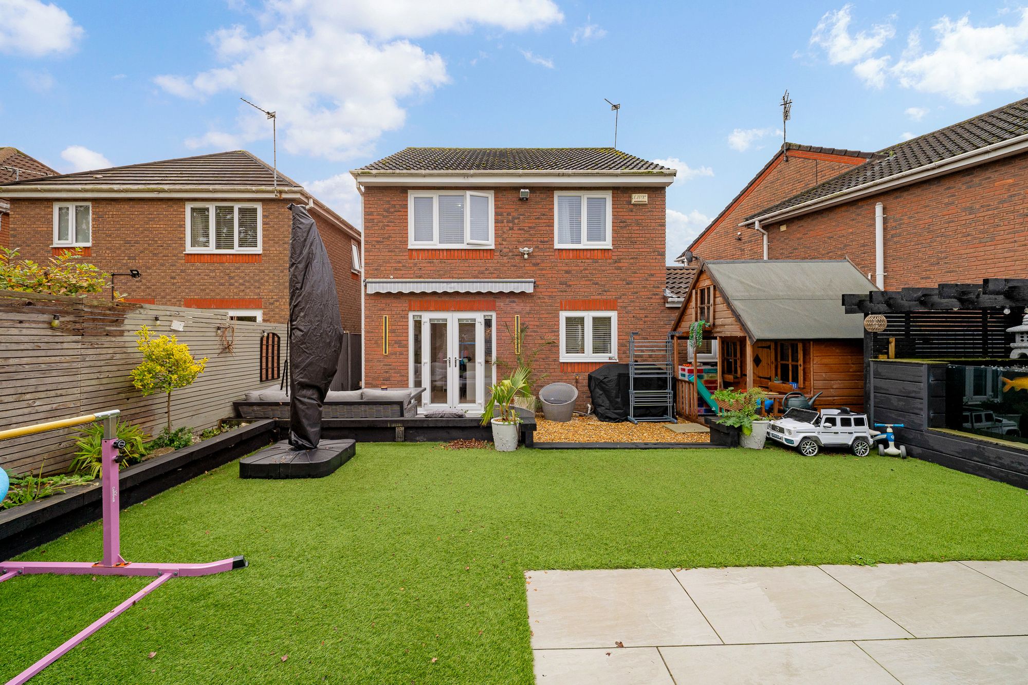 Upton Grange, Widnes, WA8