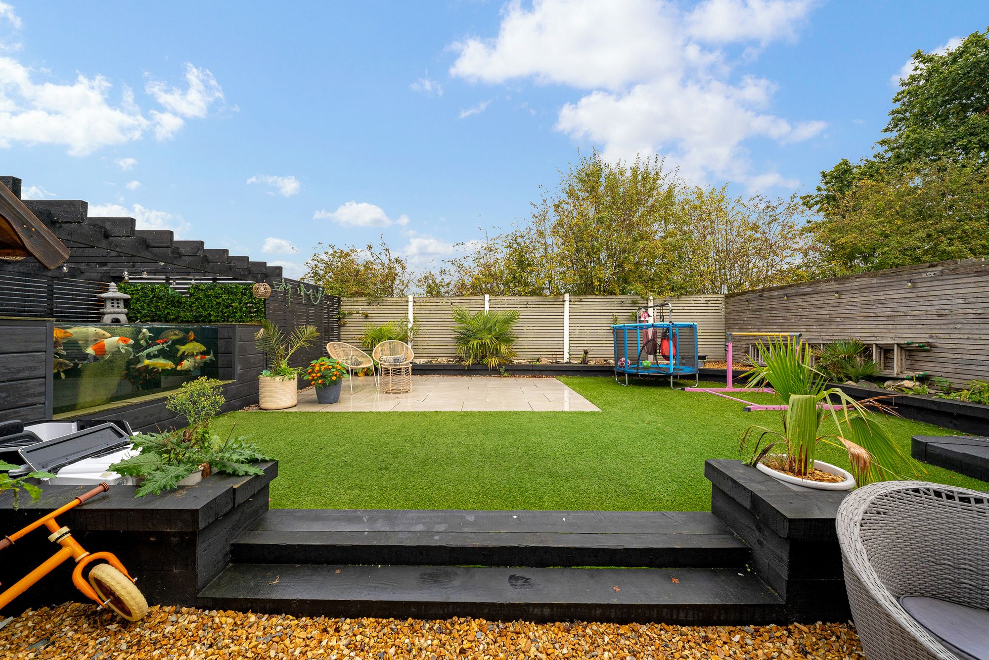 Upton Grange, Widnes, WA8