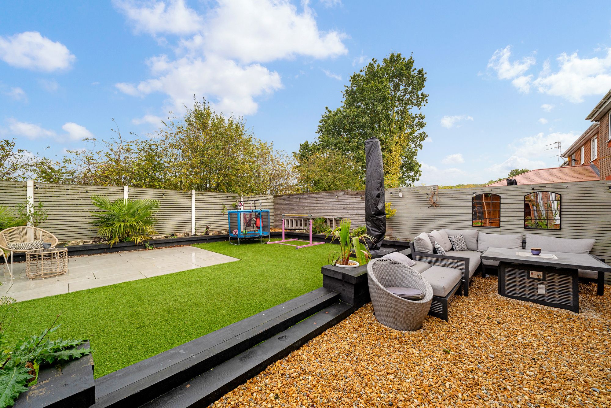Upton Grange, Widnes, WA8