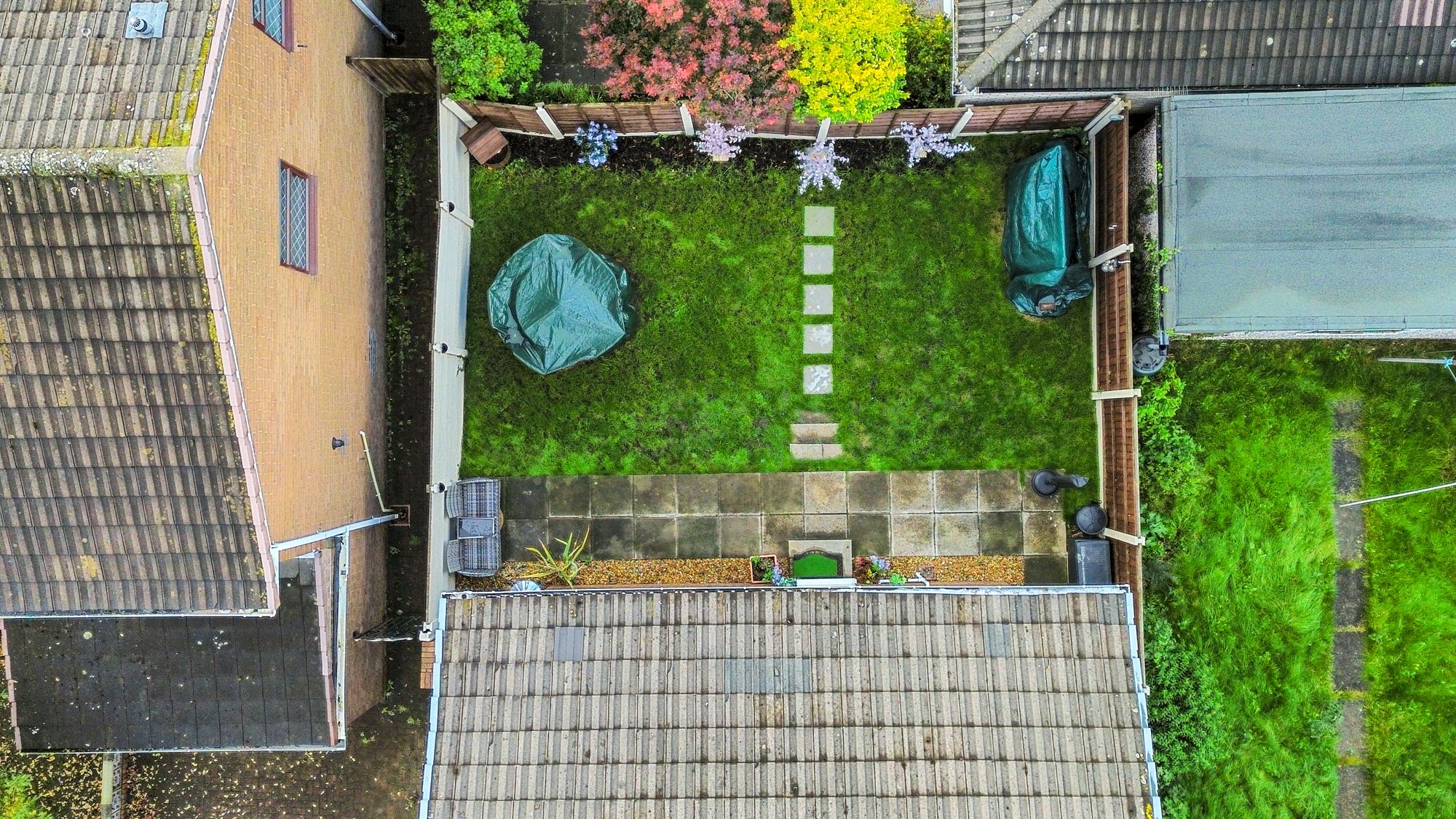 Linford Grove, St. Helens, WA11