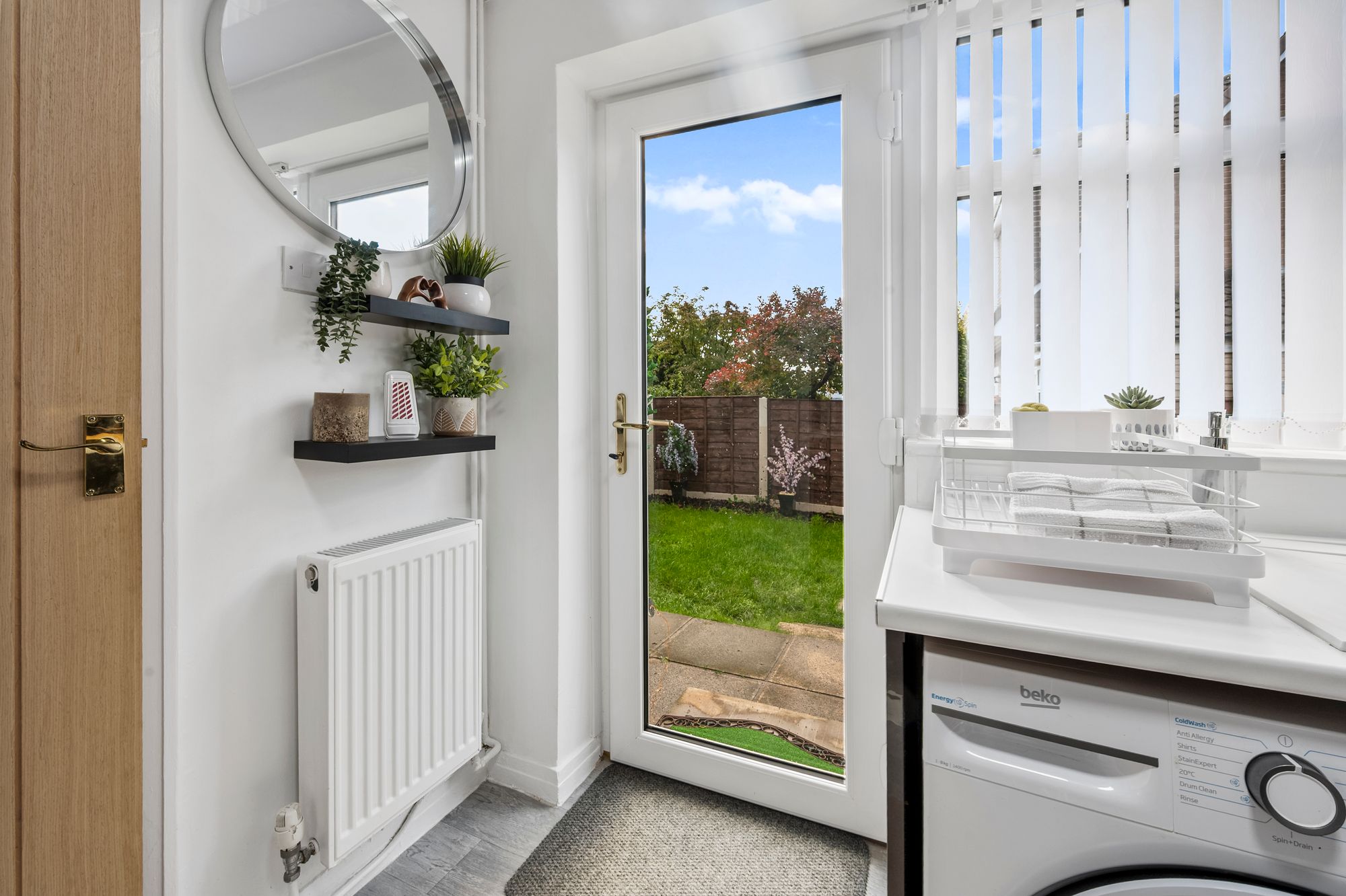 Linford Grove, St. Helens, WA11